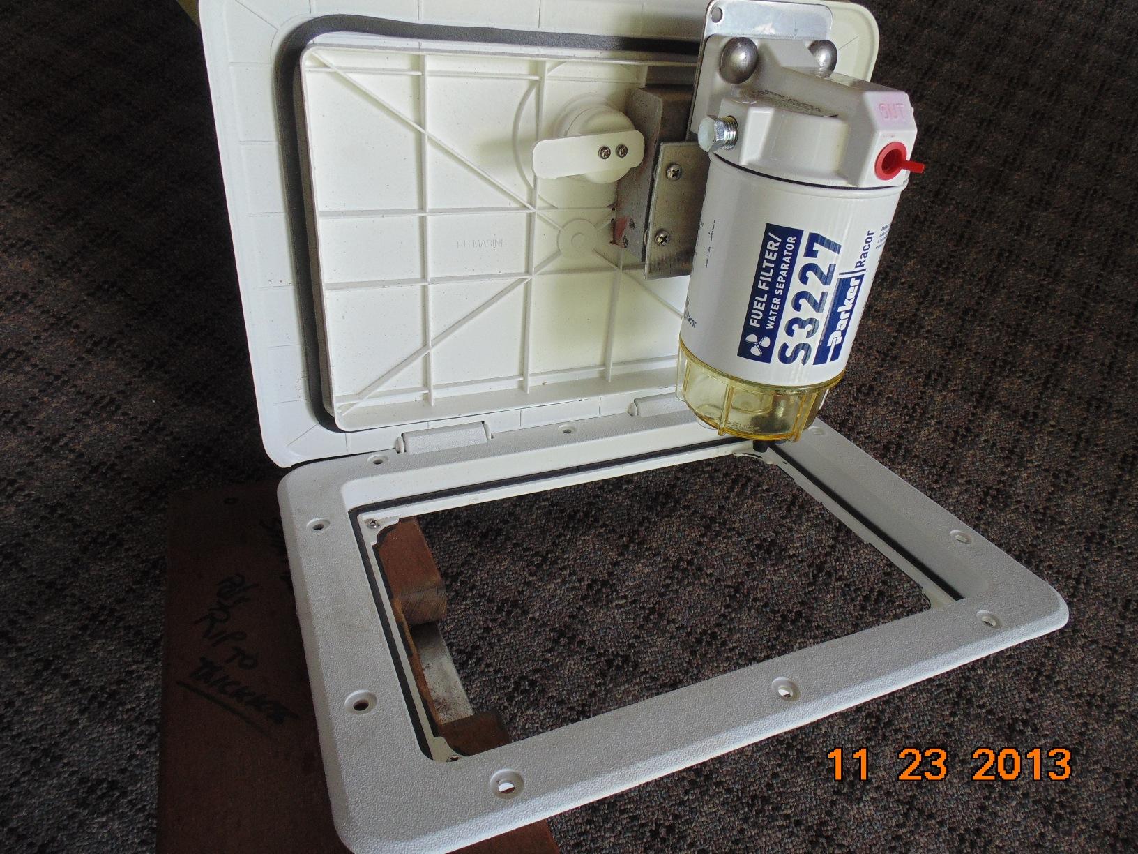 Spin-On Fuel Filter/Water Separator Complete Kit 320R-RAC-01 customer photo 2