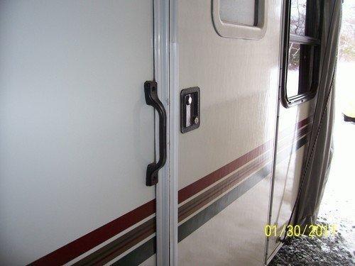 Meguiar's Marine/RV Fiberglass Restoration System, M4965, 3-Piece Fiberglass Repair Kit with Oxidation Remover, High-Gloss Boat Polish and Wax customer photo 1