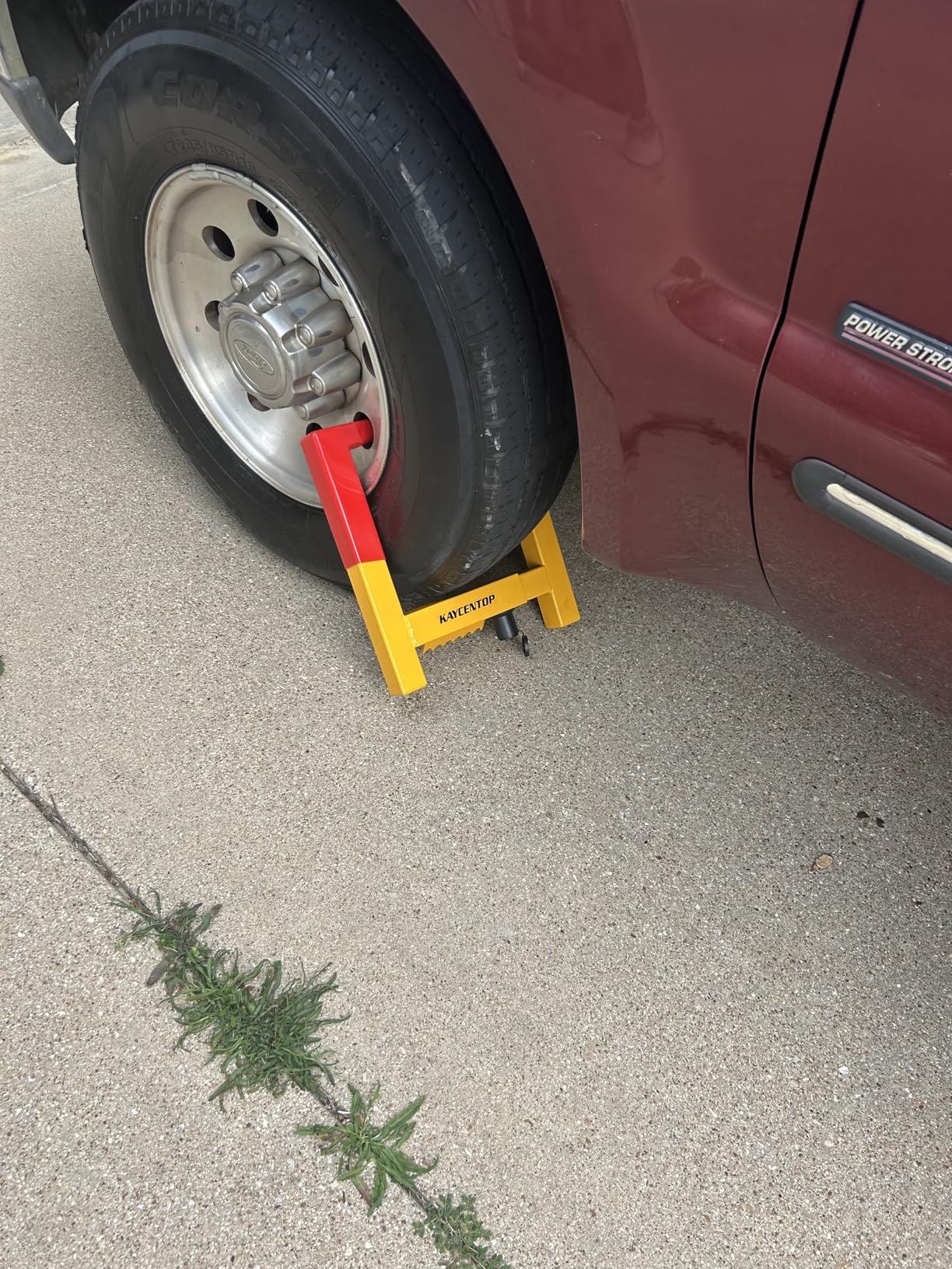 Winner International The Club 1000 Original Club Steering Wheel Lock, Red customer photo 1