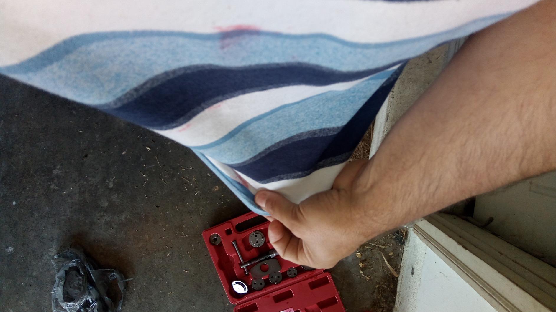 OEMTOOLS 27111 Disc Brake Tool Set, Front and Rear Brake Piston Tool, 11 Adapters Included for Use with Most Cars, Forces or Rotates Pistons into Calipers customer photo 1