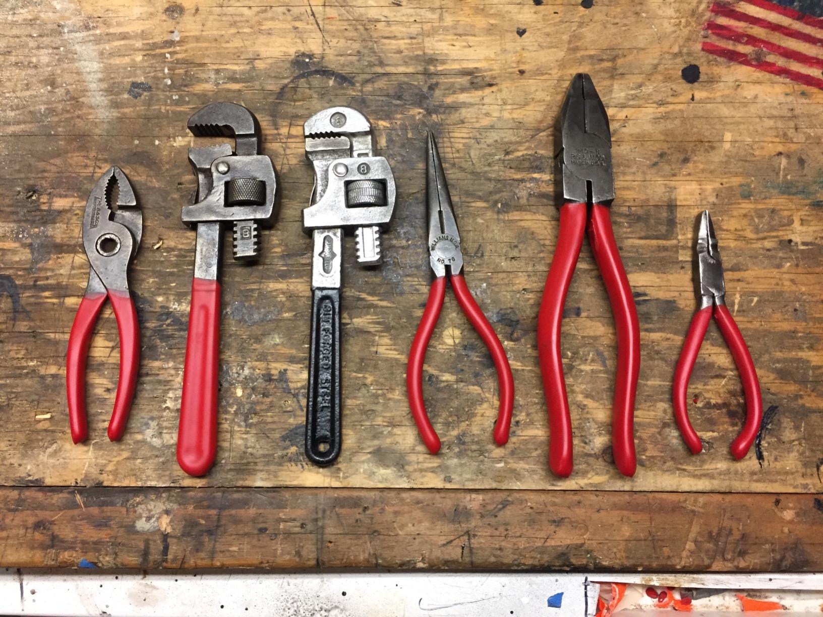 Plasti Dip Red Liquid Rubber Dip Can (14.5 Oz) for Automotive Enthusiasts - Peelable, Durable Tool Dip & Rubber Dip Coating - Tool Handle Dip Coating for Automotive, Tools & DIY Projects - (1 pack) customer photo 1