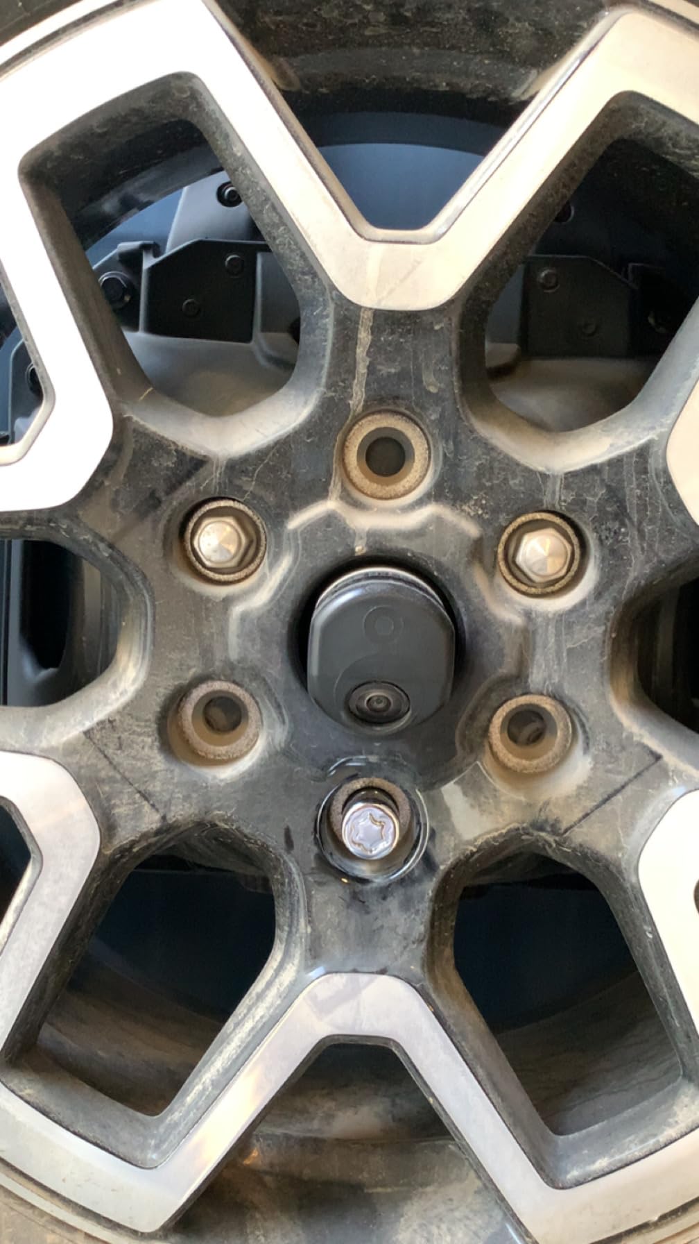 McGard 24137 Chrome Cone Seat Wheel Locks (M12 x 1.5 Thread Size) - Set of 4 customer photo 2