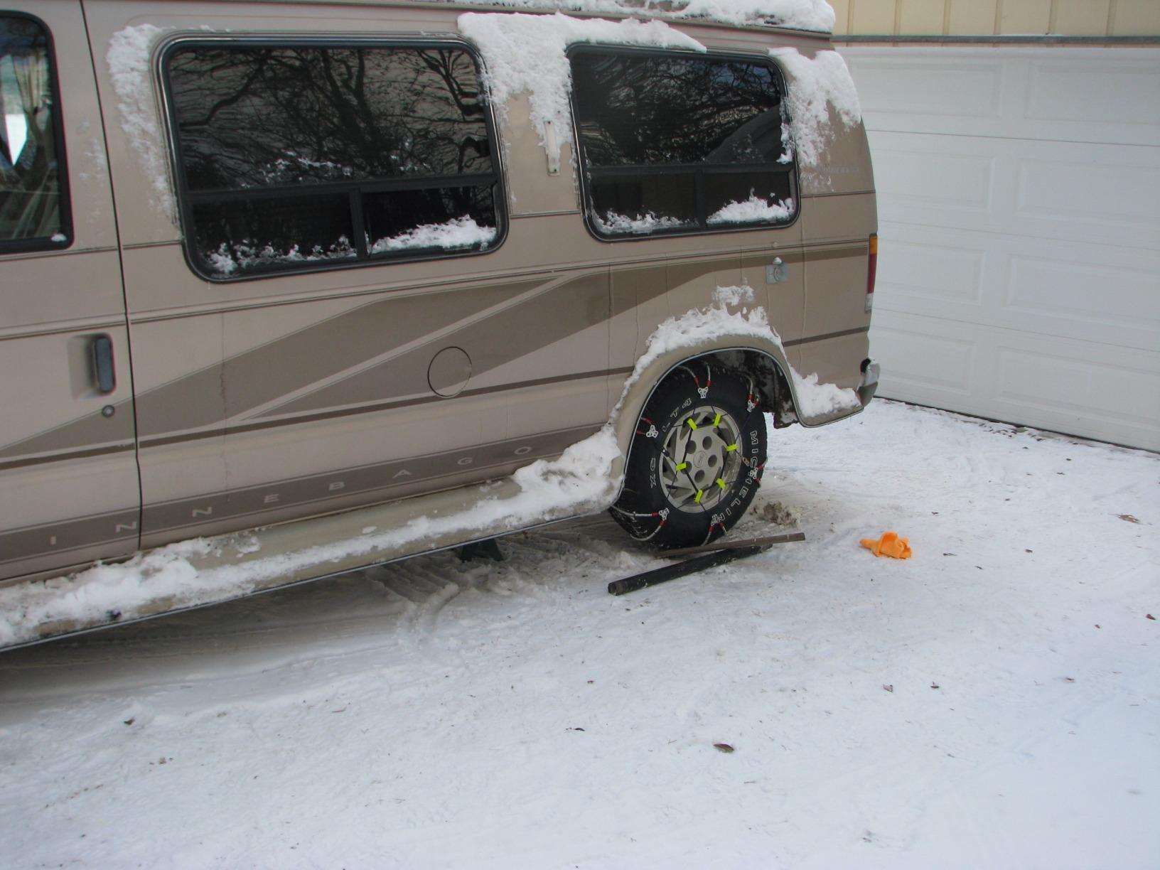 SCC SZ143 Super Z6 Cable Tire Chain for Passenger Cars, Pickups, and SUVs - Set of 2 customer photo 1