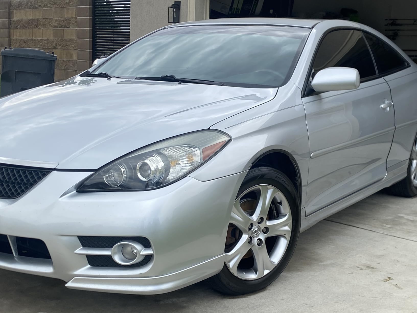 Collinite 915 Marque D Elegance Wax-Premium Carnauba+Polymer Concours Sealant. Show Car-Deep Shine & High Gloss + Durable, Long-Lasting Paint Protection for Cars, Trucks, & Motorcycles (12 fl oz) customer photo 1