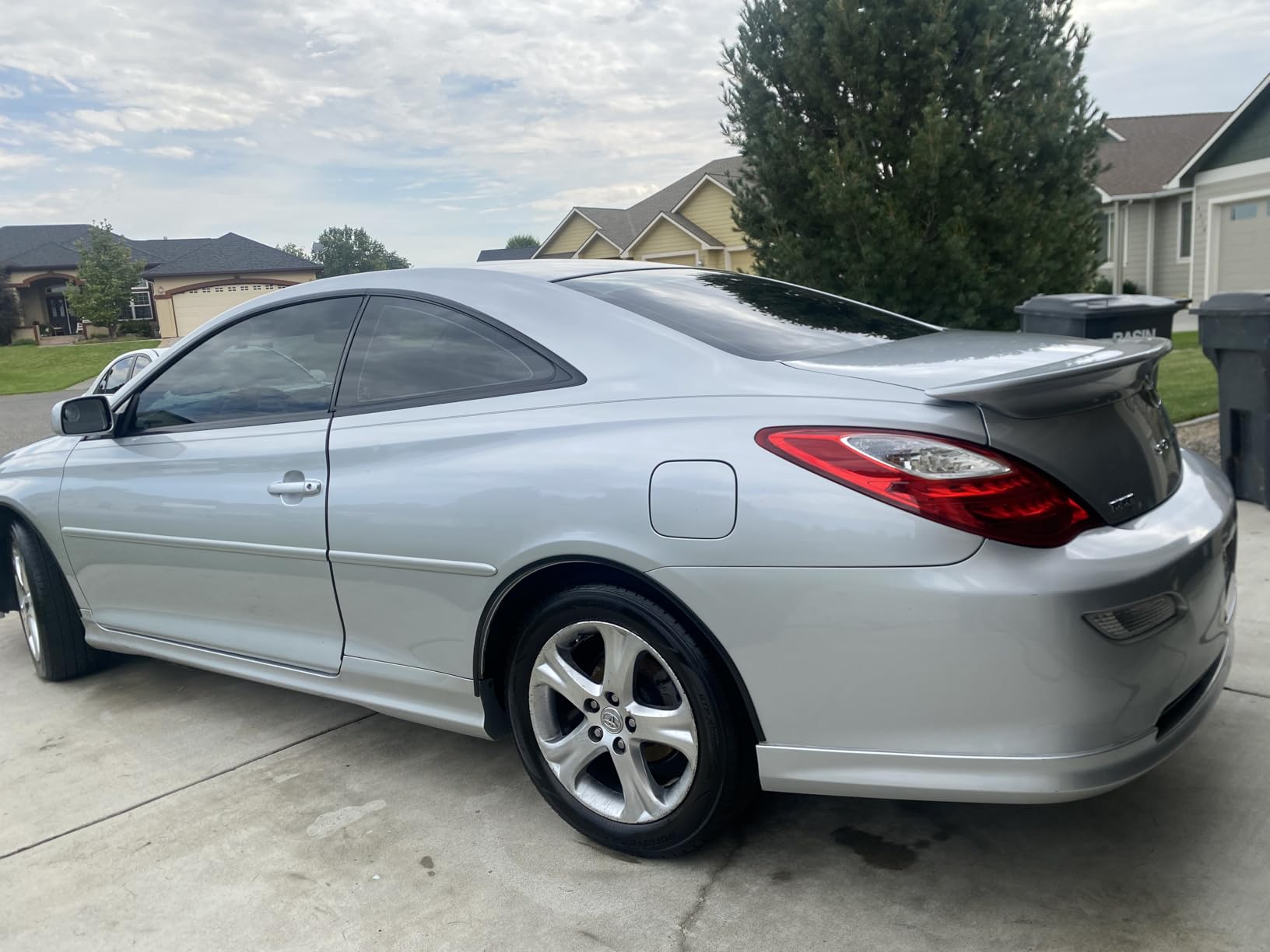 Collinite 915 Marque D Elegance Wax-Premium Carnauba+Polymer Concours Sealant. Show Car-Deep Shine & High Gloss + Durable, Long-Lasting Paint Protection for Cars, Trucks, & Motorcycles (12 fl oz) customer photo 2