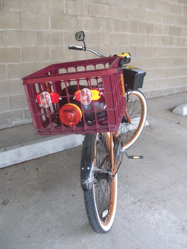 Emergency LED Road Flare Kit Set of 3 LED Bright Roadside Beacons with Magnetic Base Flashing or Steady Red Lights Includes Storage Bag customer photo 1