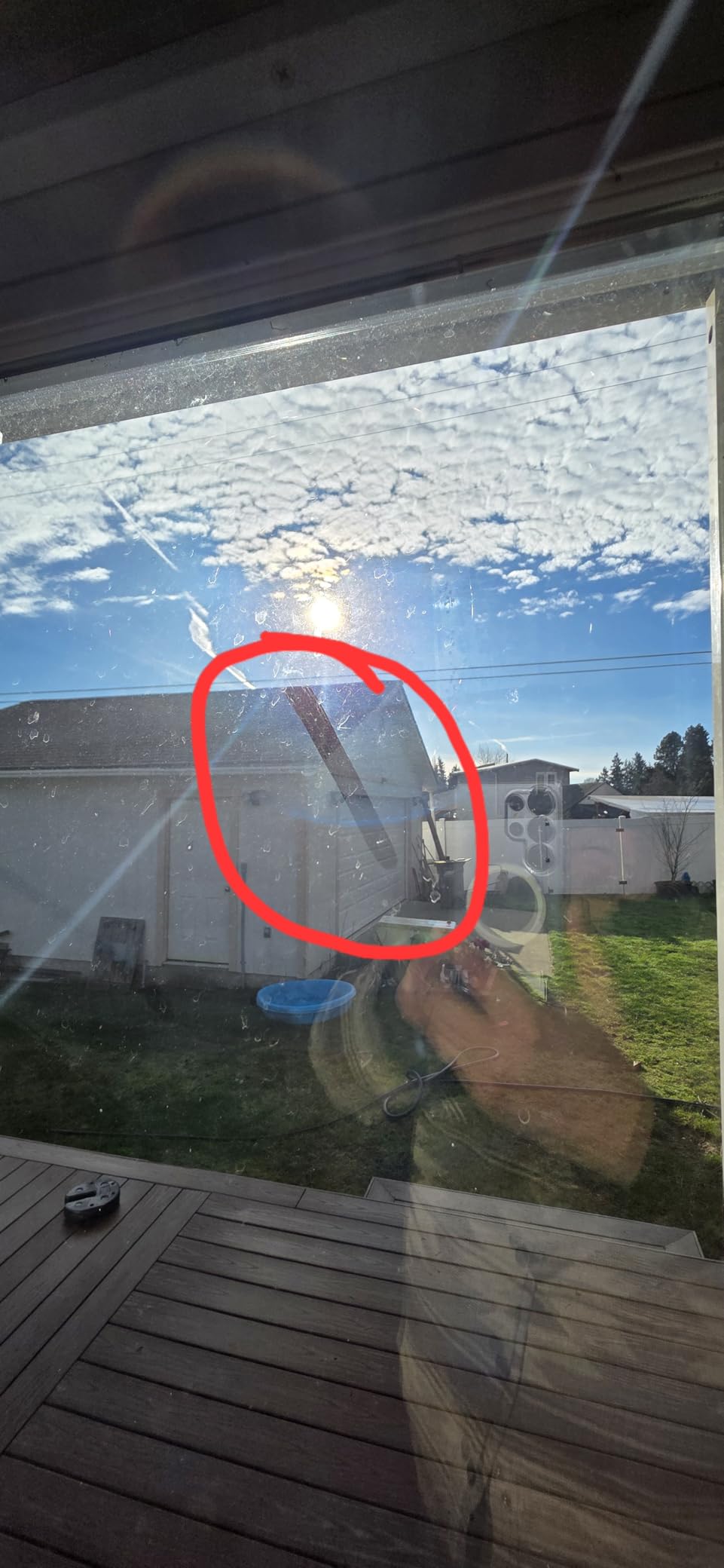 Invisible Glass 92164 Premium Glass Cleaner Spray for Car Windshields and Windows, Automotive and Home Window Cleaner, Streak-Free, Ammonia-Free, Tint-Safe - 22 fl oz customer photo 2