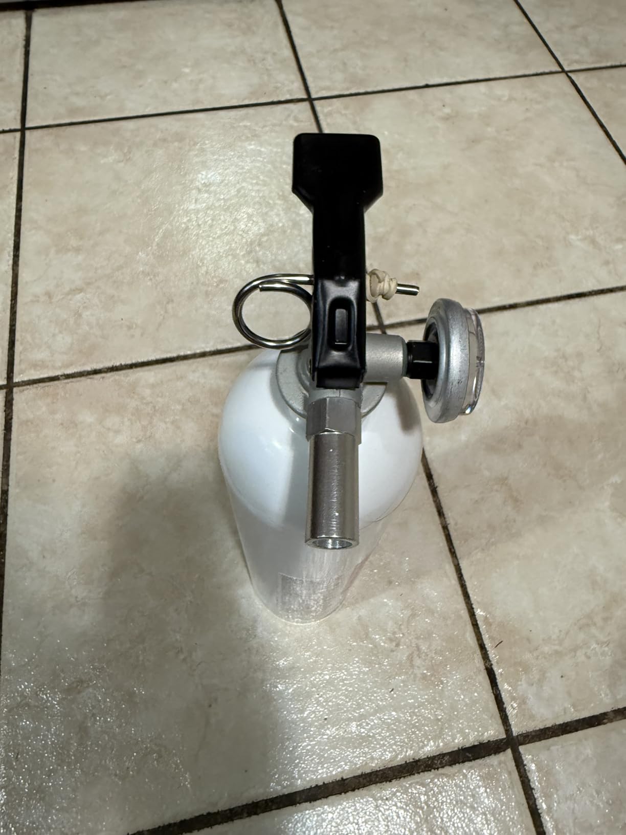 Fire Extinguisher for Car & Marine Use, UL RATED 10-B:C, AUTOMAR10 FE10GR customer photo 1