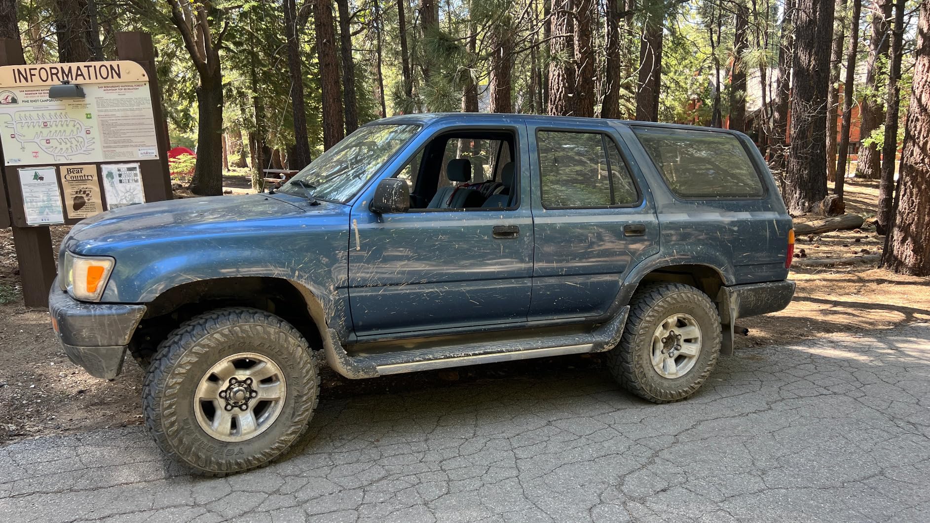 VIAIR 300P - 30033 Tire Inflator Portable Offroad Air Compressor for Truck & SUV, 12V On/Off Road Tire Pump Air Compressor Portable Heavy Duty 150 PSI customer photo 1