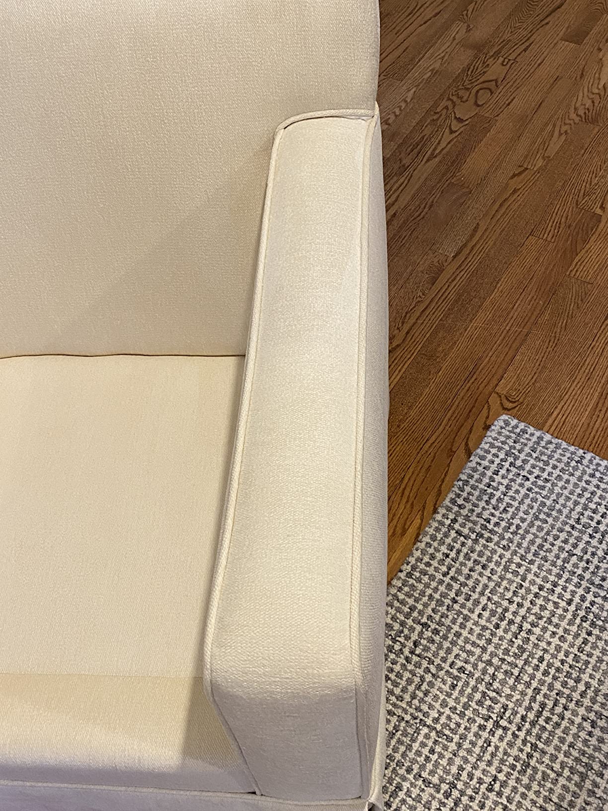 BISSELL Little Green Multi-Purpose Portable Carpet and Upholstery Cleaner, Car and Auto Detailer, with Exclusive Specialty Tools, Green, 1400B customer photo 2