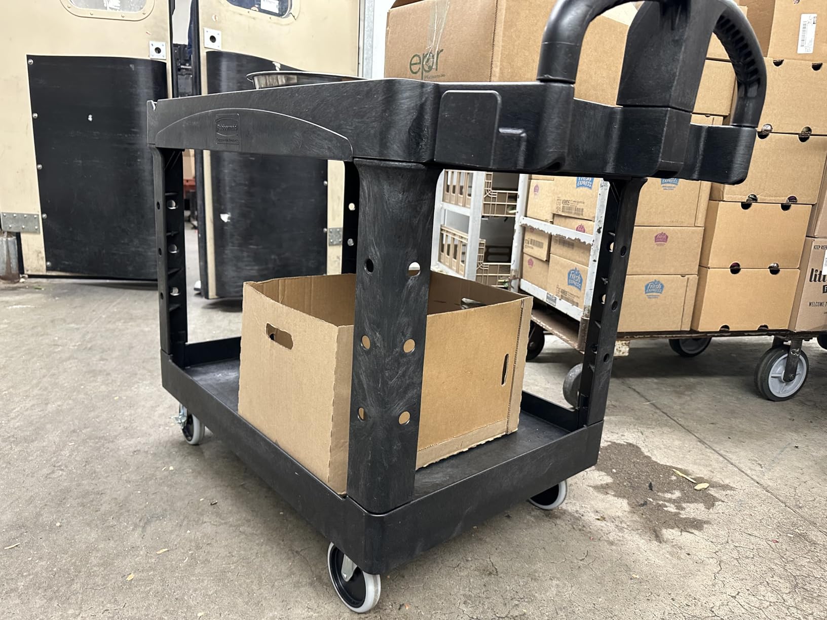 Rubbermaid Commercial Products 2-Shelf Utility/Service Cart, Medium, Black, Lipped Shelves, Ergonomic Handle, 500 Lbs Capacity, for Warehouse/Garage/Cleaning/Manufacturing customer photo 1