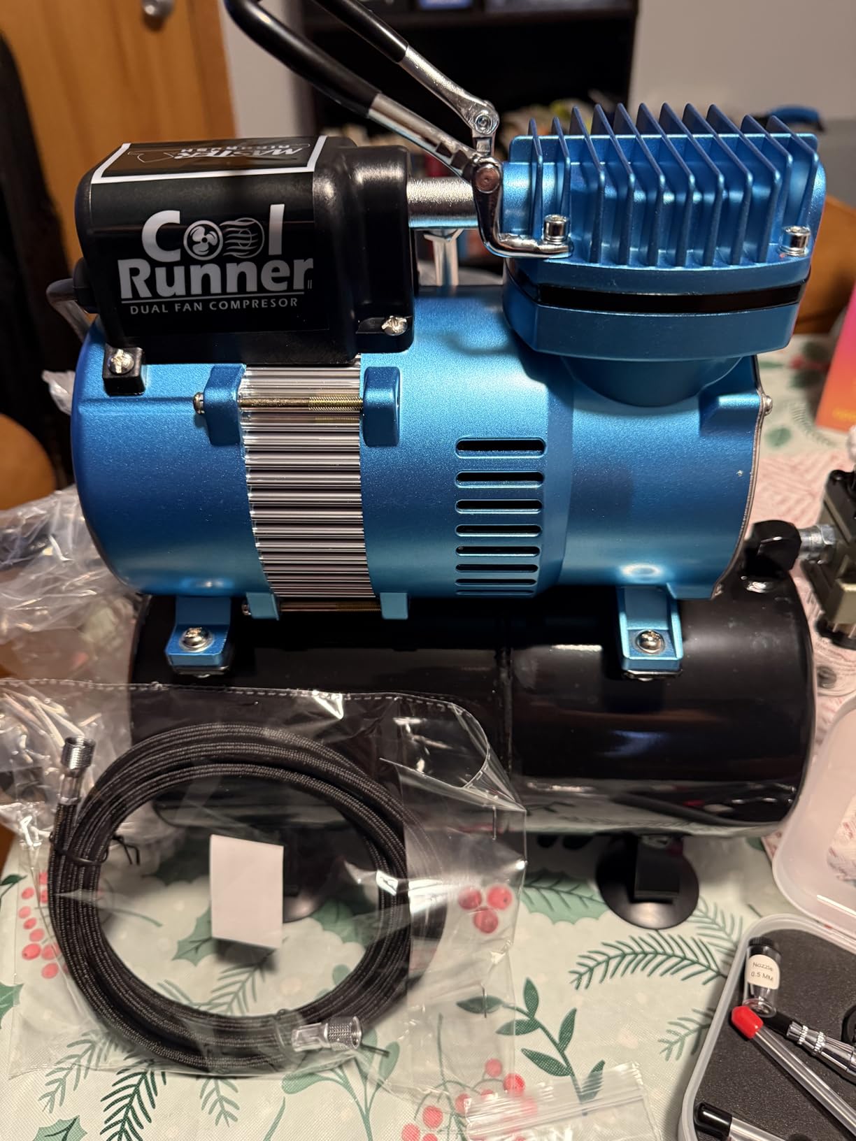 Master Airbrush Multi-Purpose Gravity Feed Air Brush Kit with Air Compressor - Model G22 Gravity Feed Dual-Action Airbrush with 1/3 oz. Fluid Cup and 0.3 mm Tip, Hose, 1/5hp Compressor customer photo 2