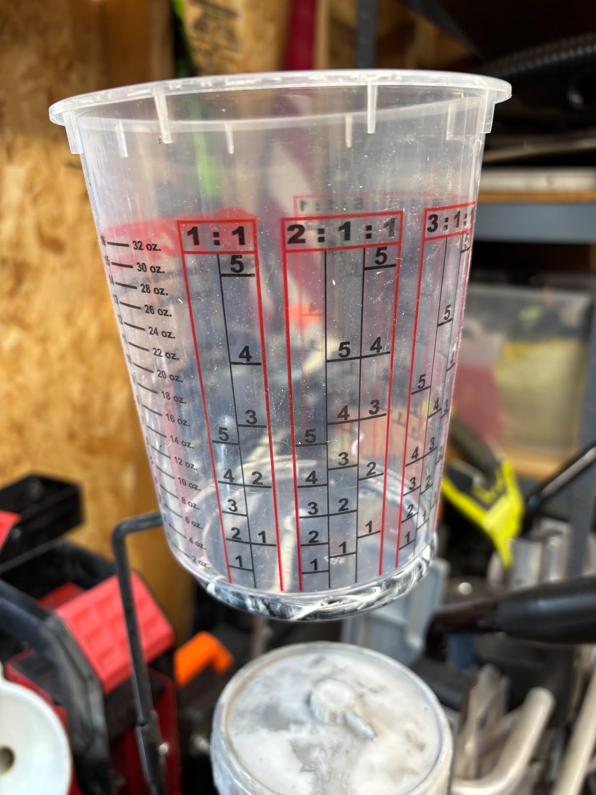 Custom Shop Paint Mixing Cups, 32-Ounce (12 Pack) - Plastic Measuring Cups for Liquids, Automotive Painting, Epoxy Resin, Acrylic Arts, Crafts, Disposable or Reusable, Graduated, Mixing Ratios customer photo 1