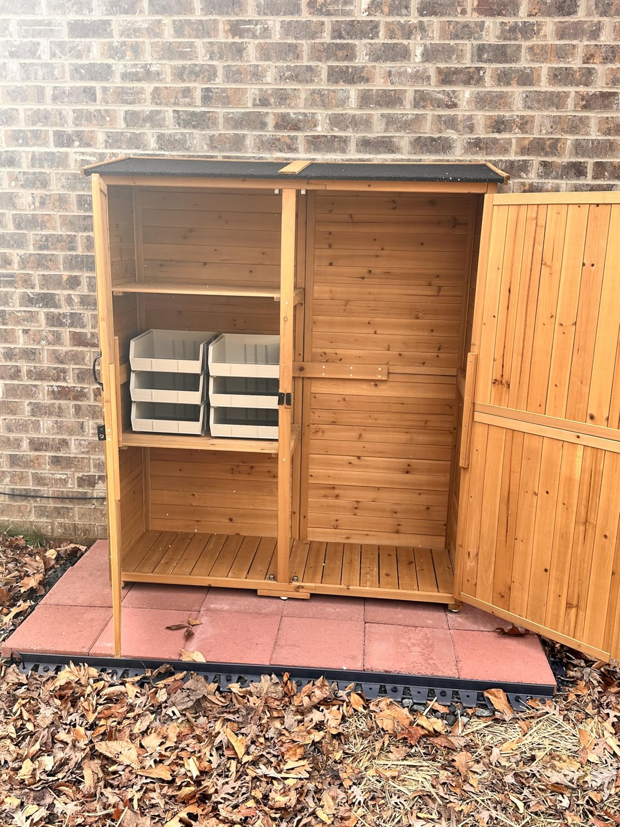 Akro-Mils 30235 AkroBins Plastic Storage Bins, Space-Saving Stackable Bins for Garage, Pantry, Craft Organization, 11