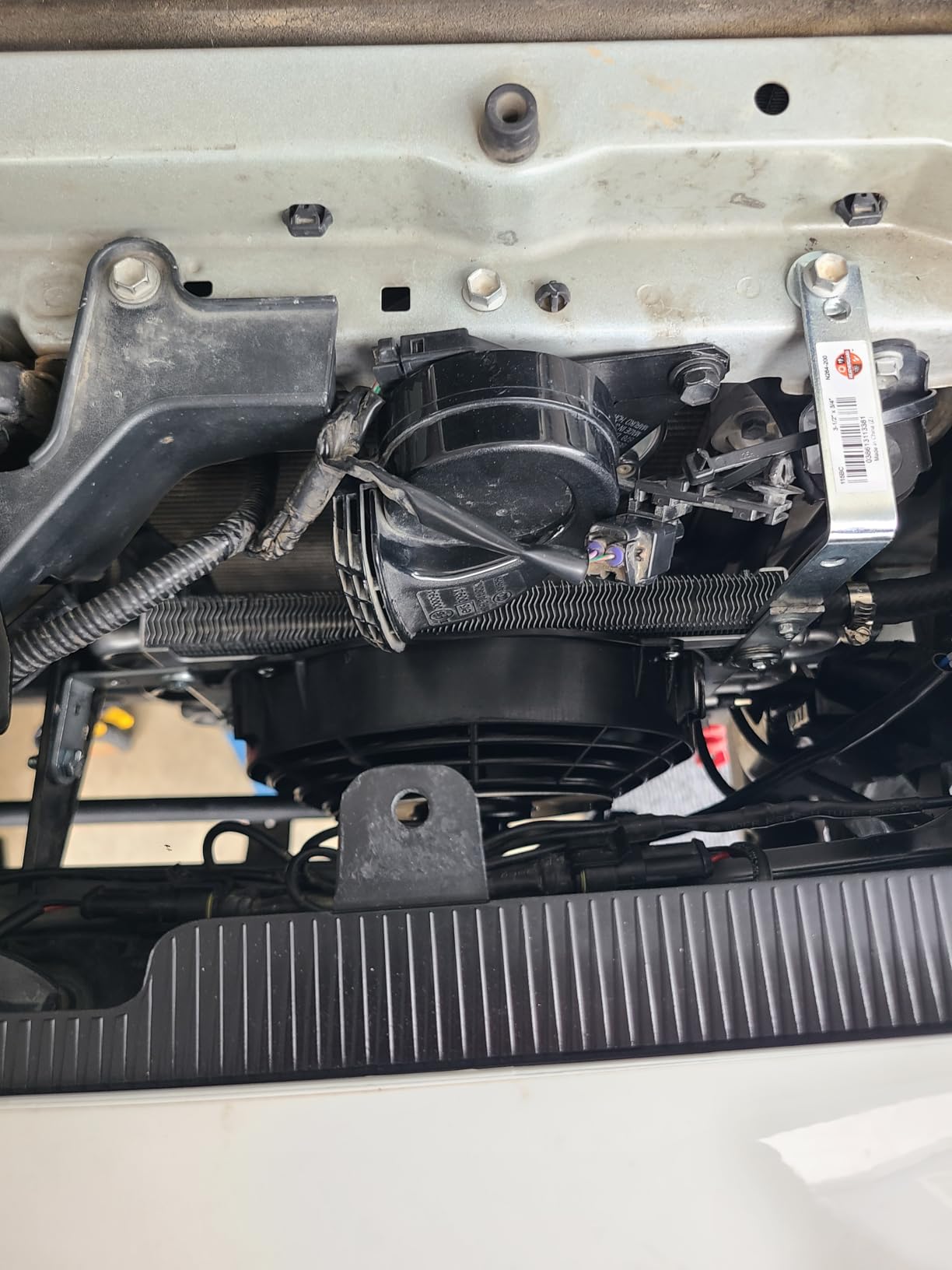 Mishimoto MMOC-F Heavy Duty Racing Transmission Cooler, with Electric Fan for Maximum Cooling, Universal Fit customer photo 1