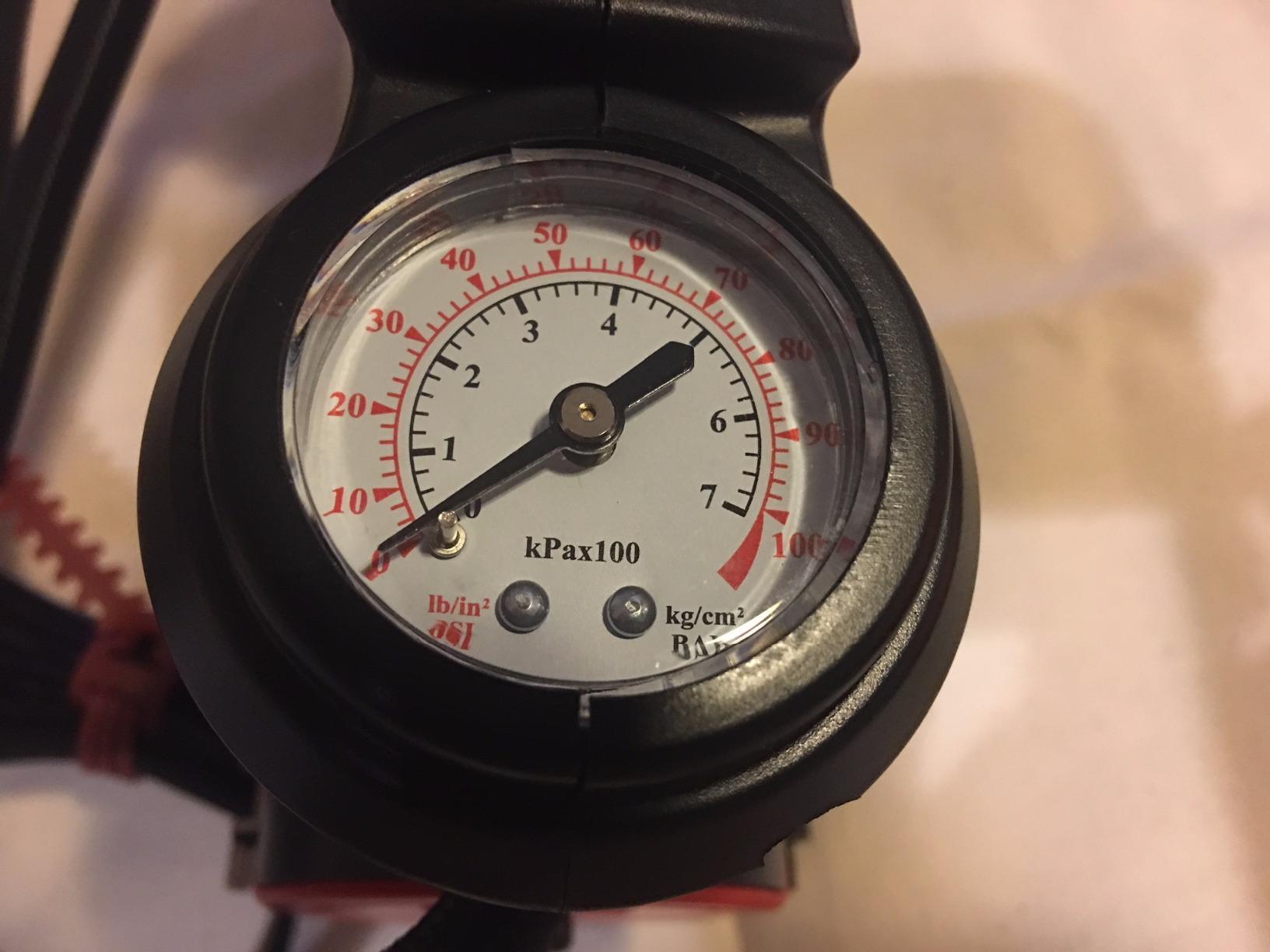 VIAIR 85P - 00085 Tire Inflator Portable Air Compressor for Car, Truck & SUV 12V On/Offroad Tire Pump Air Compressor Portable Heavy Duty 60 PSI, Cigarette Plug, Twist Chuck customer photo 1