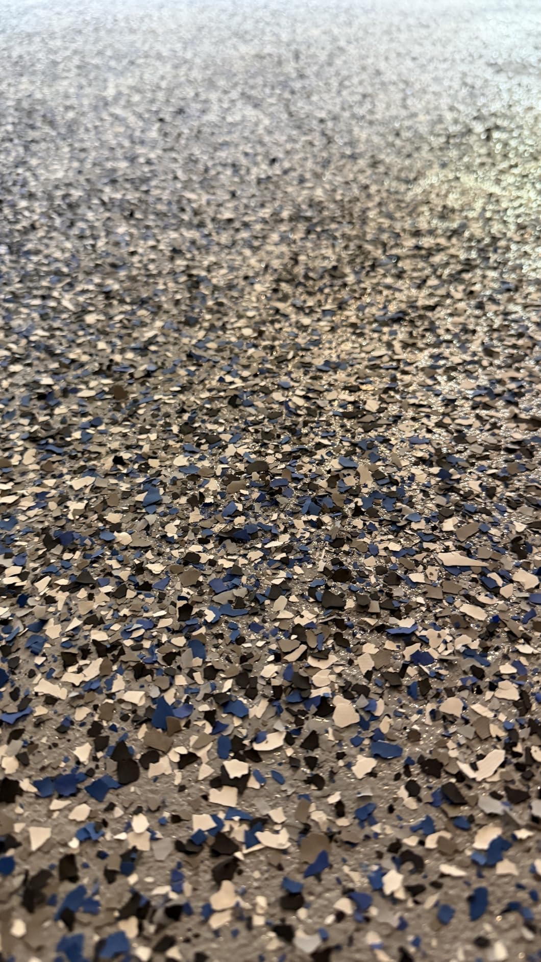 Rust-Oleum EpoxyShield Gloss Gray Garage Floor Coating Kit, 1 Car customer photo 2