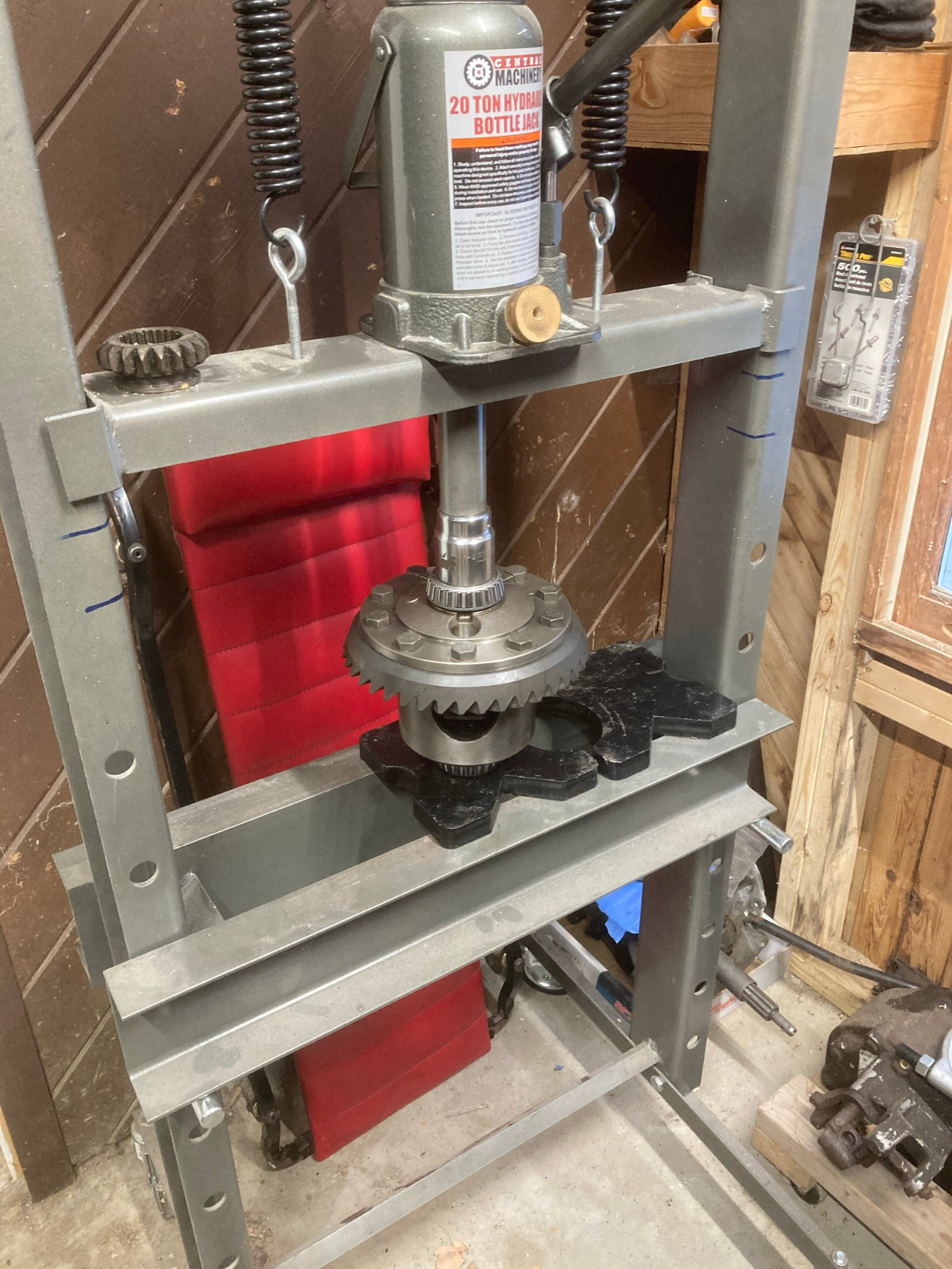 Yukon Gear & Axle Dura Grip Limited Slip Differential for GM 8.5