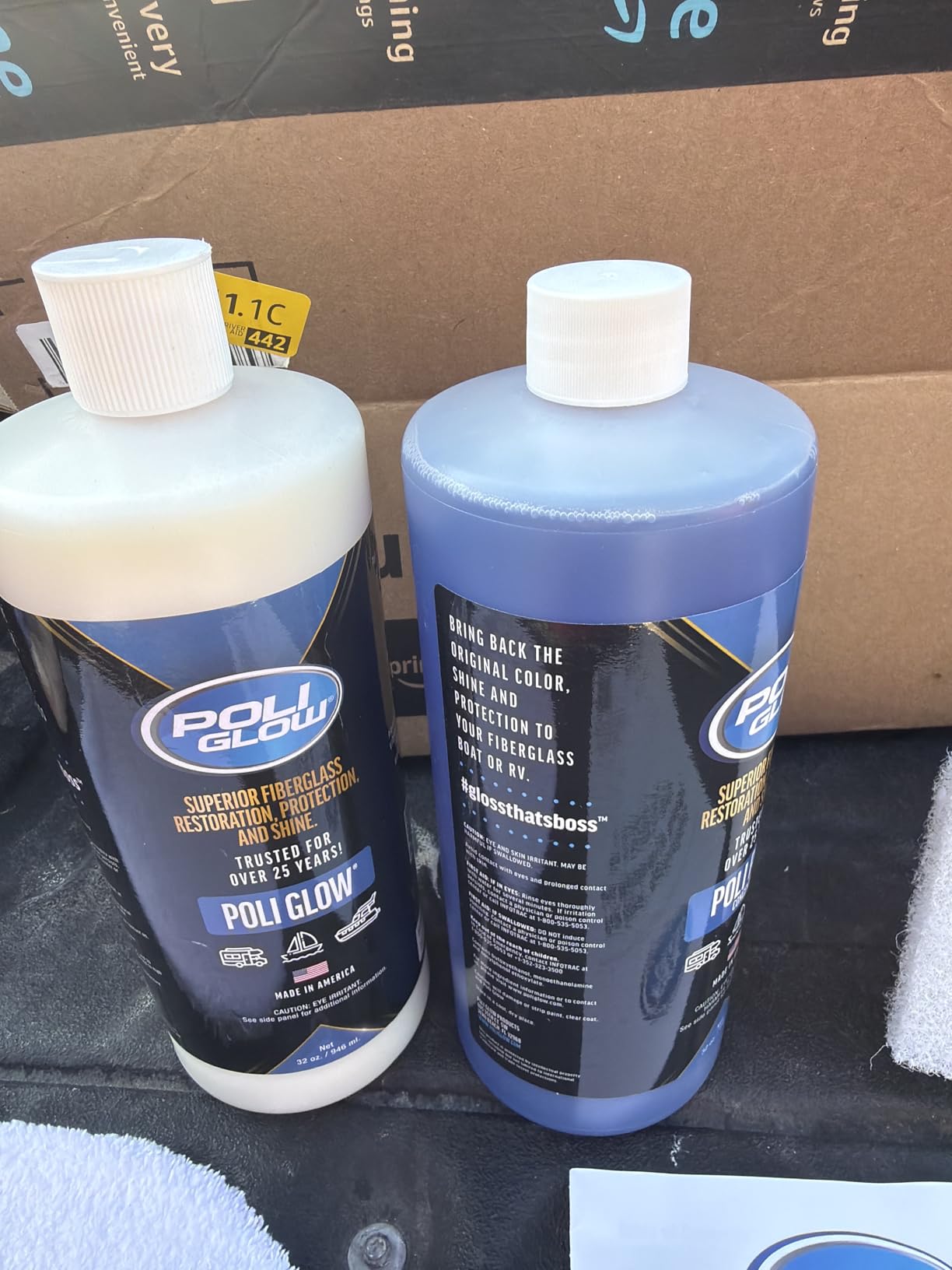 Poli Glow Boat & RV Restoration Fiberglass Kit - Complete Fiberglass Restorer for Boats & RVs - Eliminate Oxidation, Shine & Protect customer photo 1