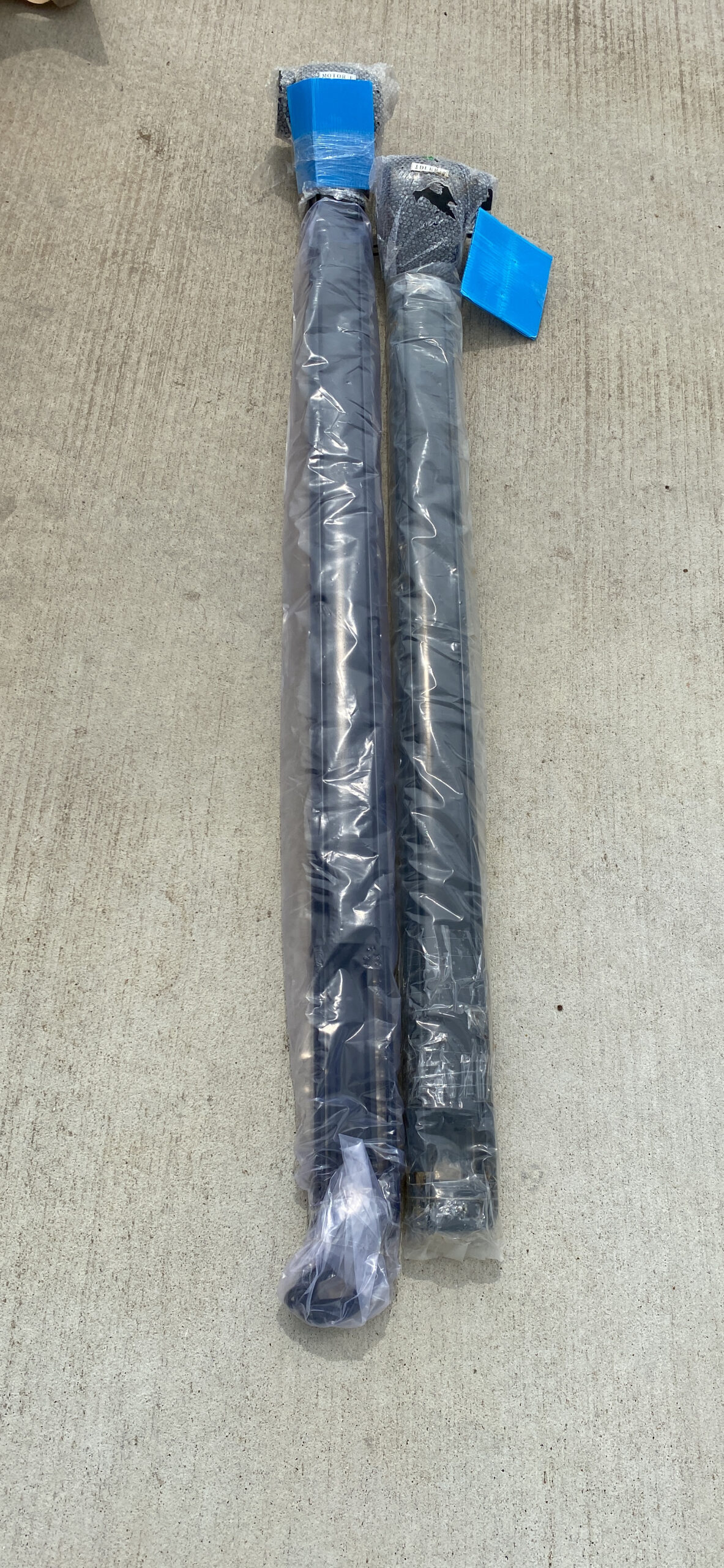 Carefree OVJVAPHW Travel'r Black with Black Casting Adjustable Pitch 12 Volt Electric RV Awning Arms Set customer photo 1