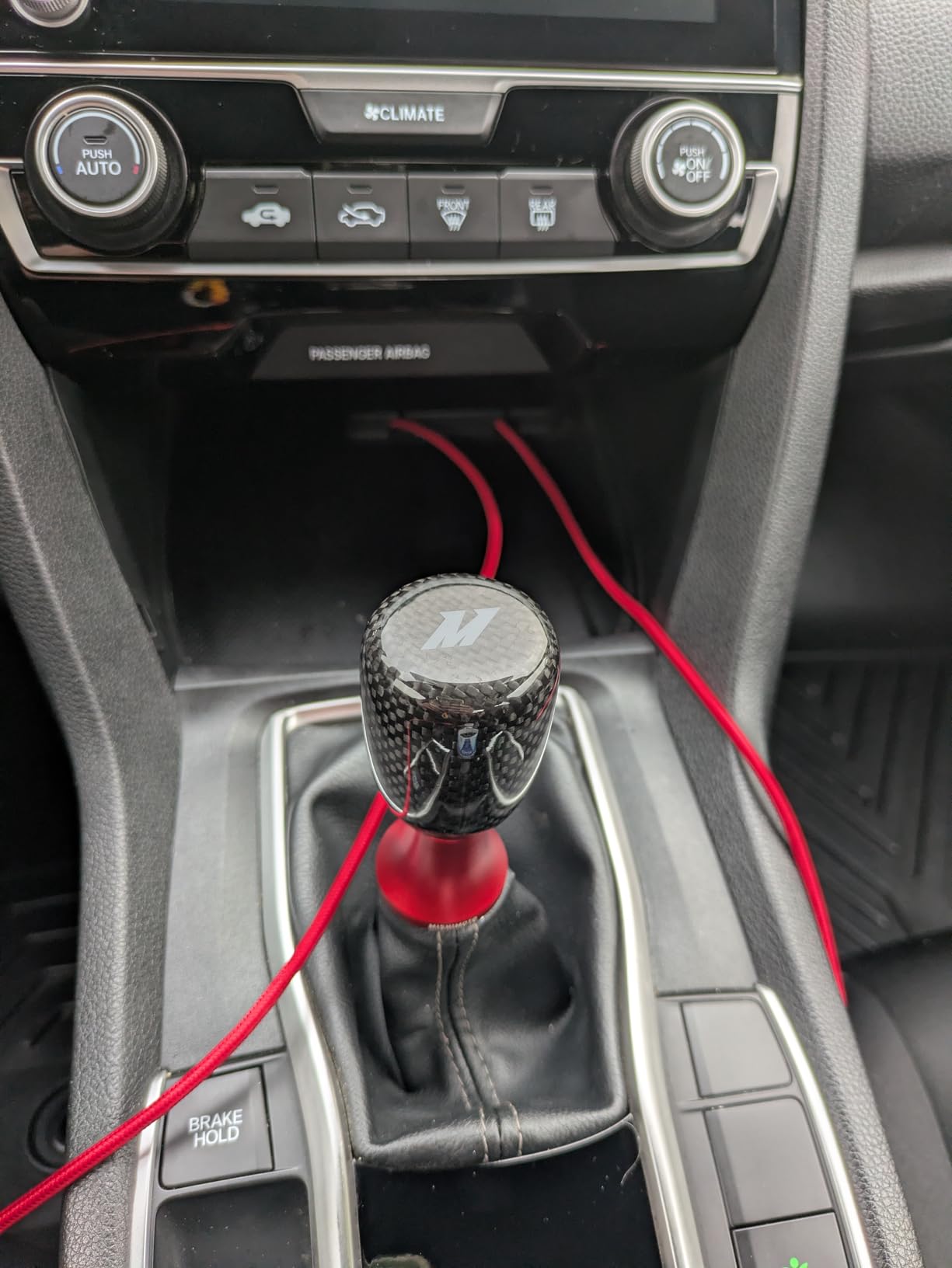 Mishimoto MMSK-CF Carbon Fiber Shift Knob, with 3 Thread Pitch Inserts for Universal Fit, Black customer photo 1