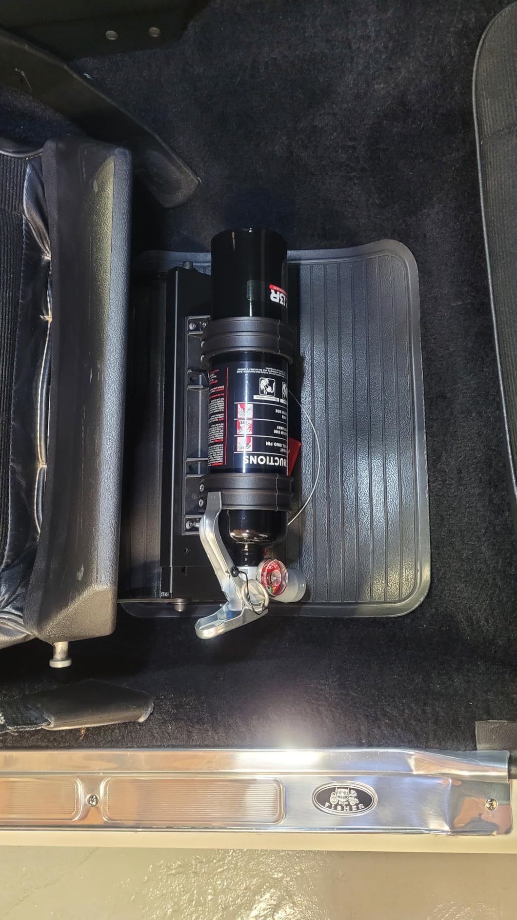 HalGuard Halotron Fire Extinguisher for Vehicles, Race Cars, Trucks & Off-Road customer photo 1
