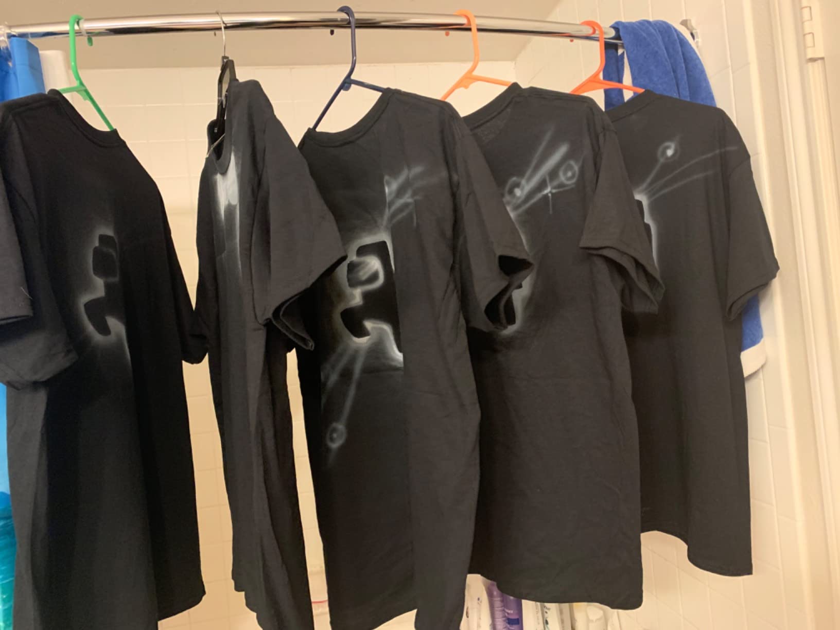 Iwata Eclipse HP-CS Airbrush Value Set - Dual Action Gravity Feed Airbrush with Hose, Cleaner, Paint & Guide - E3 Nozzle, 0.24 oz Cup - Professional Kit for Artist Projects, Models, Custom Painting customer photo 1