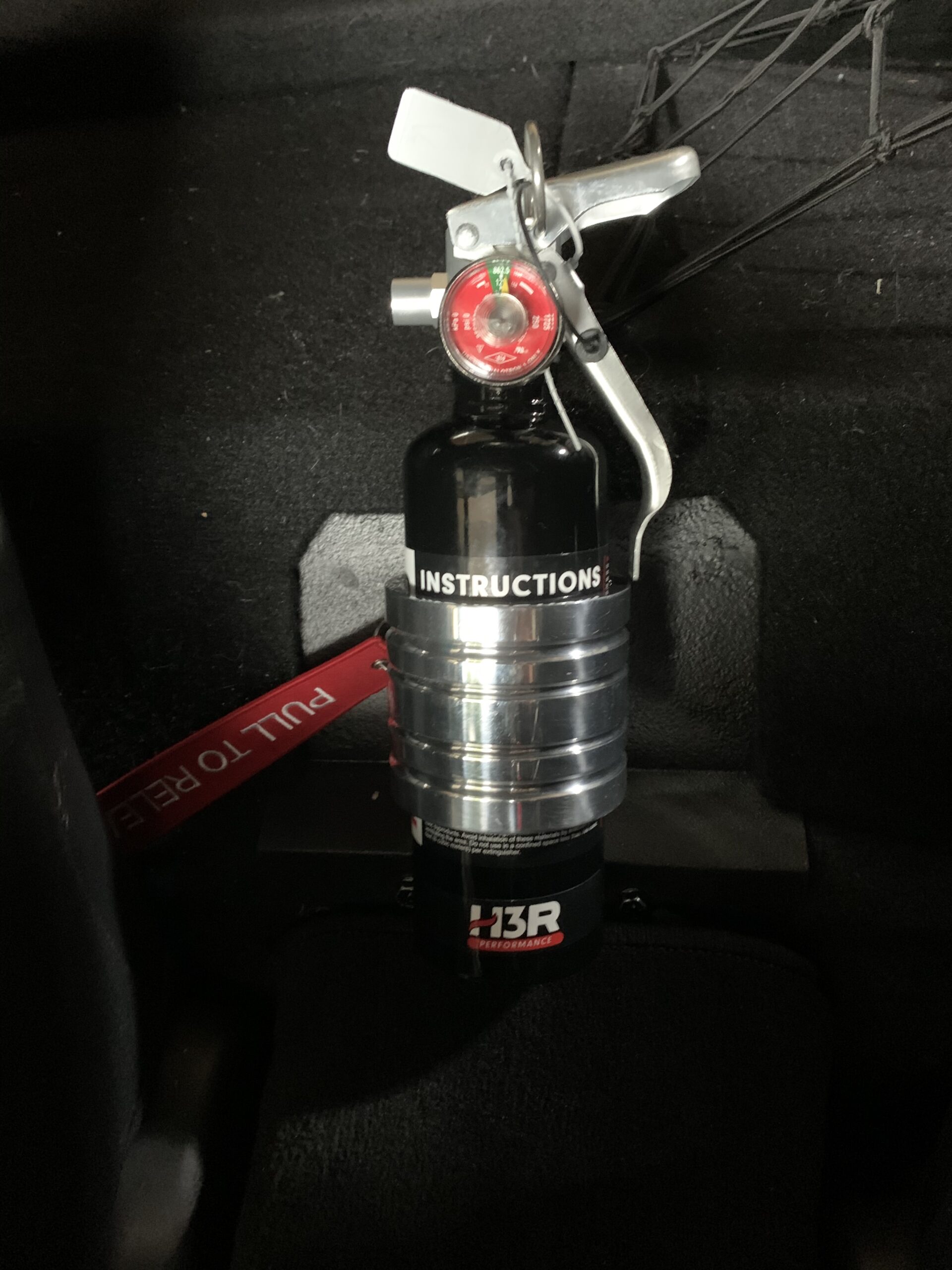 HalGuard Compact Fire Extinguisher for Vehicles, Race Cars & Trucks | Clean Halotron, No Powder, No Mess | Rechargeable & Safe for Engine, Interior, Electronics | UL Listed | Red 1.4 lbs customer photo 1