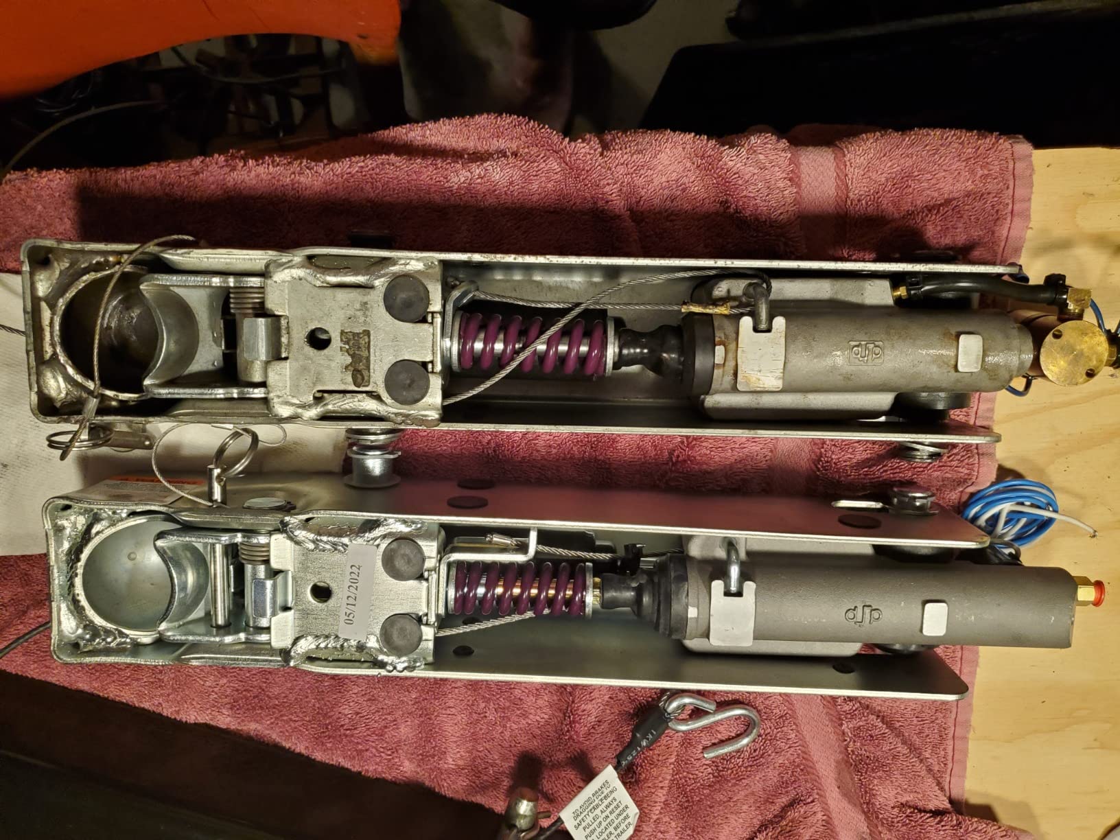 A-60 1-Axle Hydraulic Disc Brake Actuator Inner Slide, 7,500 lb, #34043 customer photo 2