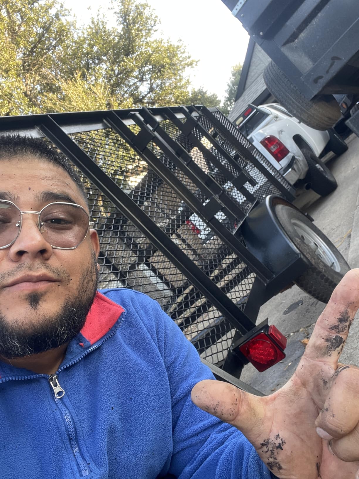 MAXXHAUL 70205 Trailer Light Kit - 12V All LED, Left and Right Waterproof Submersible for Trailers, Boat Trailer Truck Marine Camper RV Snowmobile, Red customer photo 1