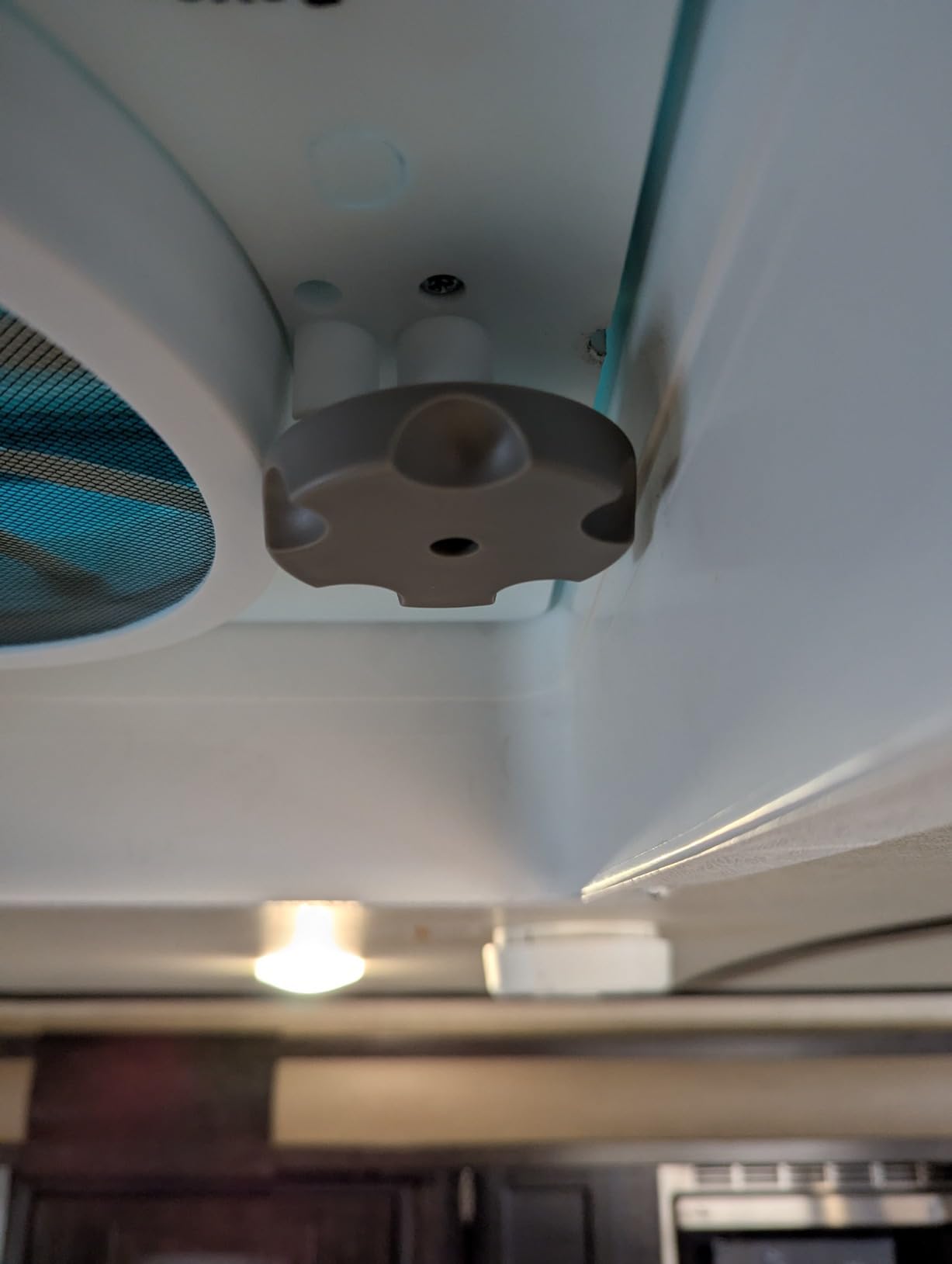 HENG'S INDUSTRIES 90043-CR Vortex I Upgrade Kit | 12V RV Vent Fan | Powerful Airflow & Ventilation | Easy Install for RVs, Campers, Trailers & Motorhomes | White, Durable, Energy-Efficient Design customer photo 2