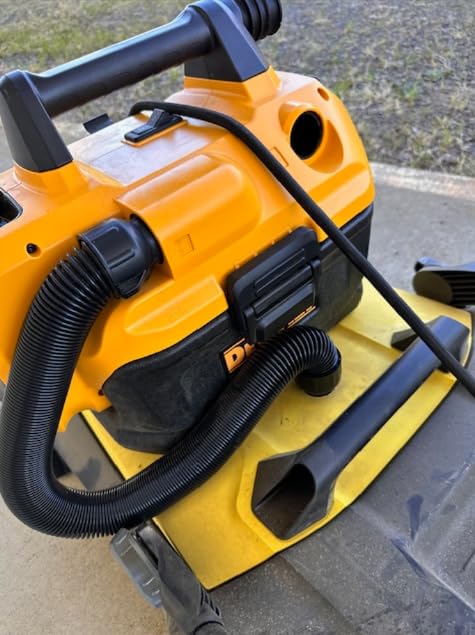 DEWALT 20V MAX Cordless Shop Vac, Wet Dry Vacuum Cleaner, Portable 2 Gallon Wet Dry Vac, Strong Suction Shop Vacuum with Hepa Filter, Tool Only (DCV580H) customer photo 1