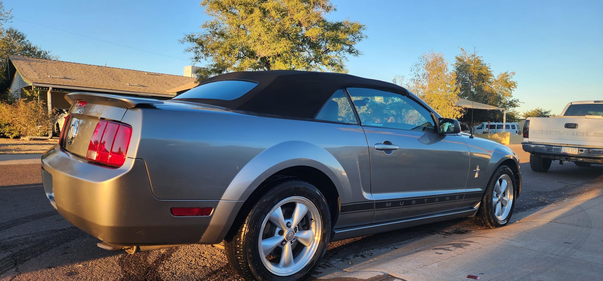 Sierra Auto Tops & Seats Convertible Top for 2005-2014 Ford Mustang - Black, Twill Canvas Cloth - Convertible Top Replacement with Heated Glass Window - Mustang Convertible Top, Complete Soft Top customer photo 2
