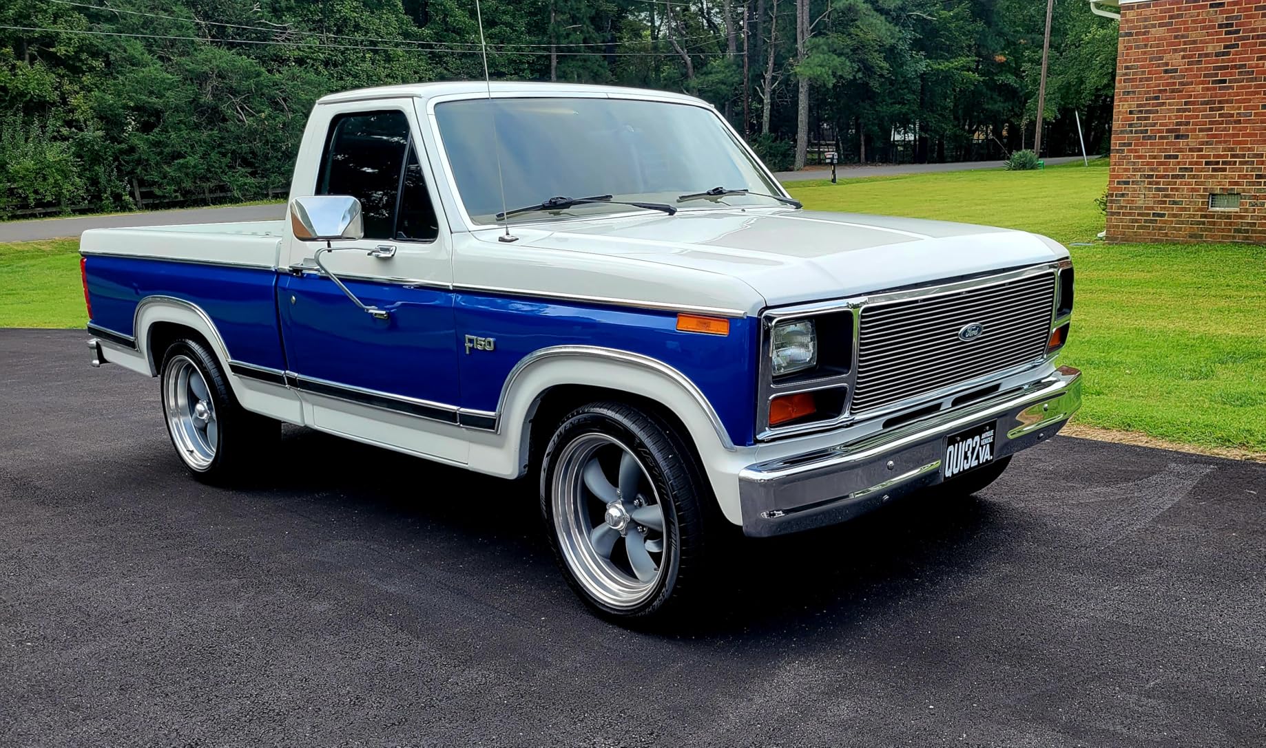 Chemical Guys Speed Wipe Quick Detailer - High Gloss, Streak-Free Shine, Detail Spray for Cars, Trucks, Motorcycles, RVs, and More, Safe on Paint, Glass, Wheels, and Trim, Cherry Scent, 16 fl oz customer photo 2