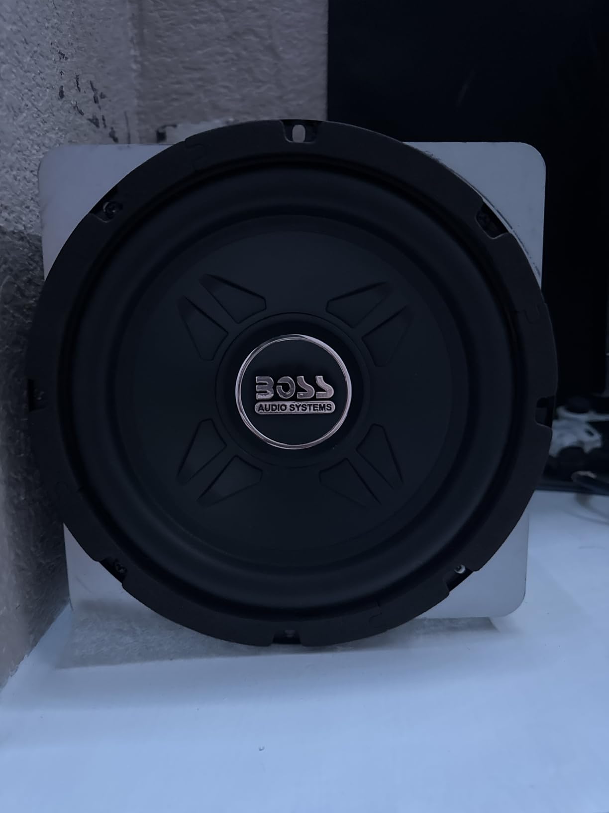 BOSS Audio Systems CXX8 8 Inch Car Subwoofer - 600 Watts Maximum Power, Single 4 Ohm Voice Coil, Easy Mounting, Sold Individually customer photo 1