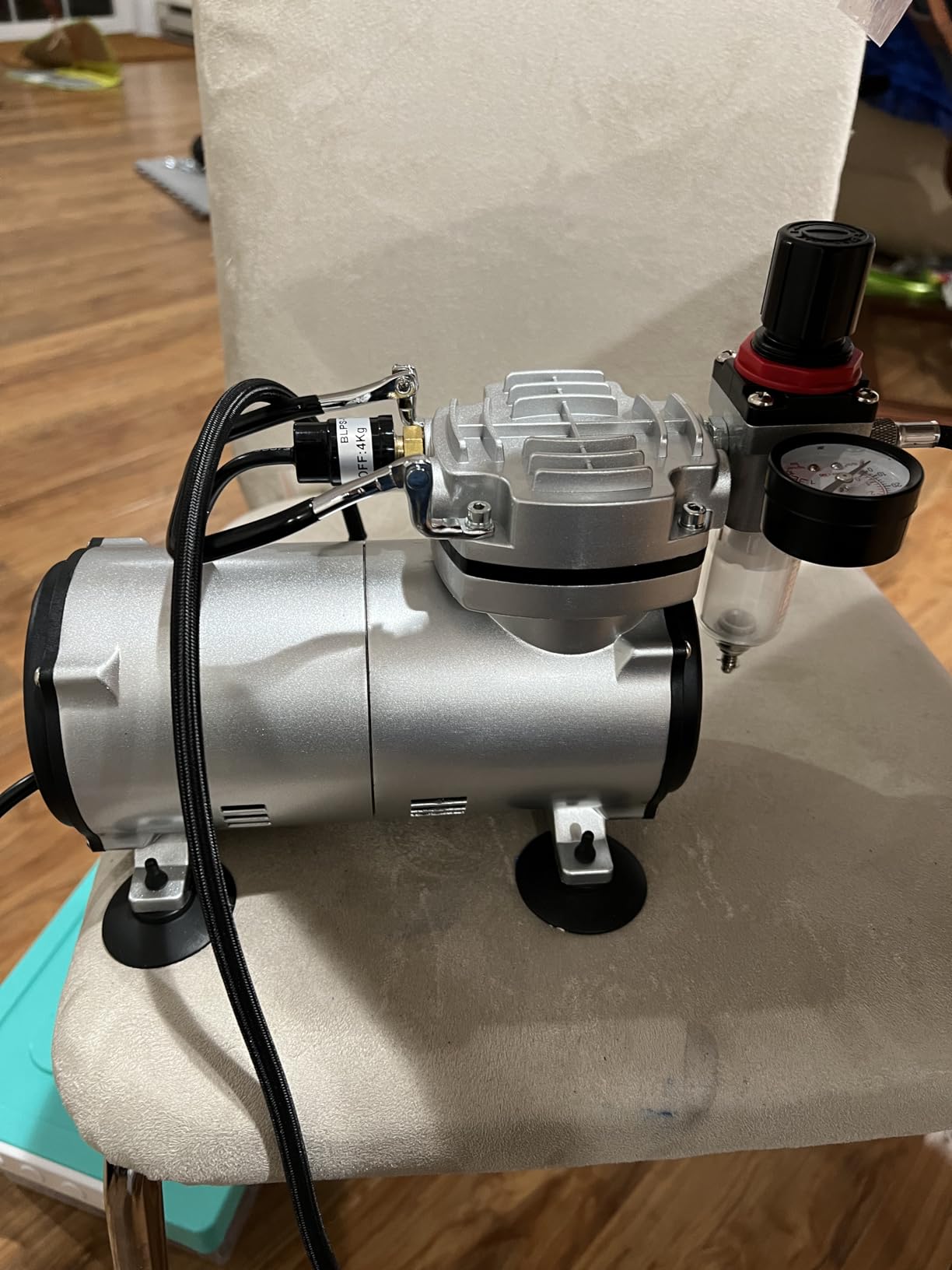 TIMBERTECH Airbrush Kit with Compressor, Multi-purpose Airbrush Compressor Set, Dual Action Gravity Feed Airbrush with Air Hose for Hobby, Body Tattoo, Model Painting, Automotive Graphic, Make-up customer photo 2