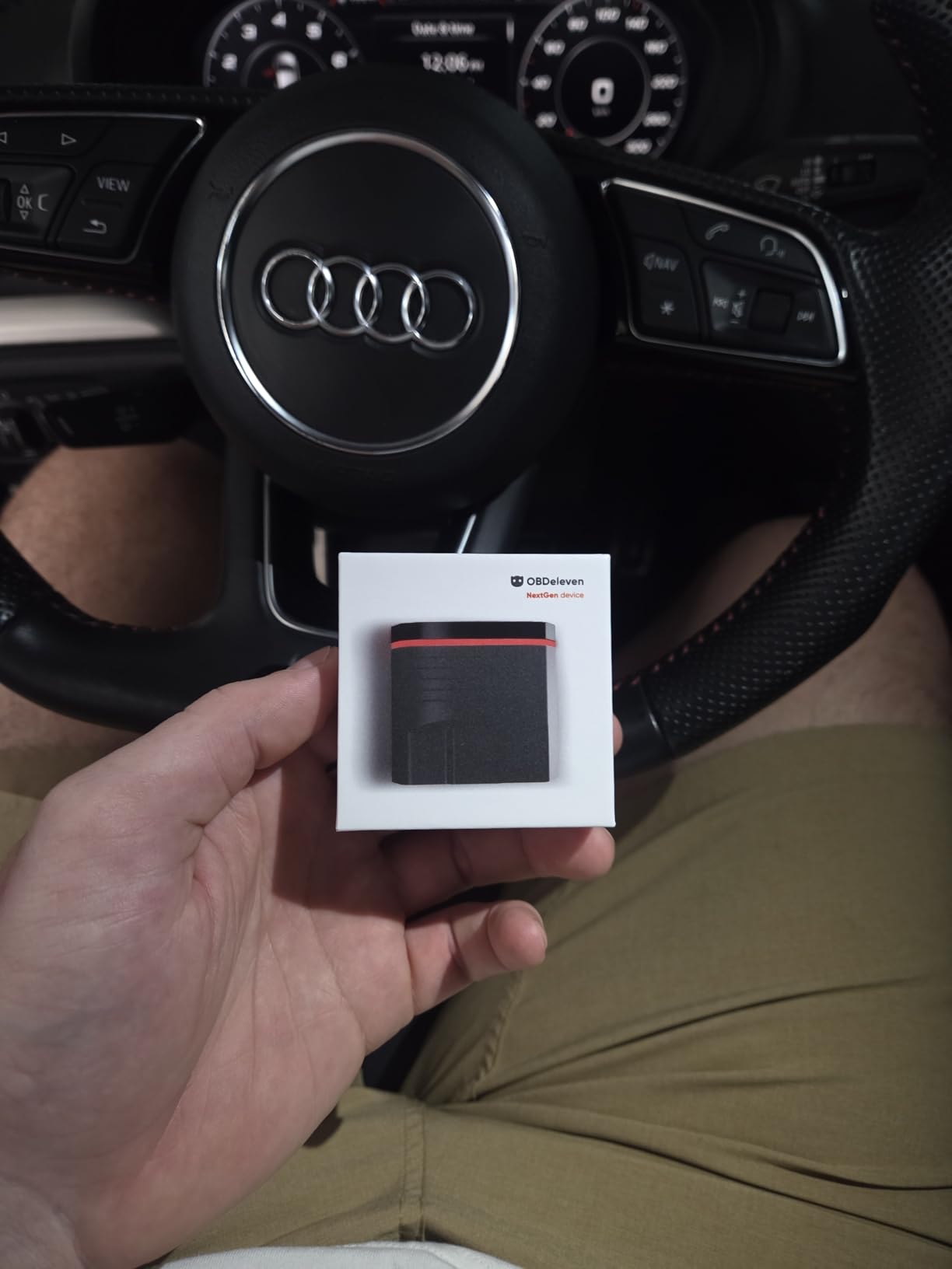 OBDeleven OBD2 Diagnostic Tool Scanner for Audi Seat Cupra Skoda Volkswagen BMW Mini Toyota (Android & iOS, Next Gen Device) (Pro Pack) customer photo 1