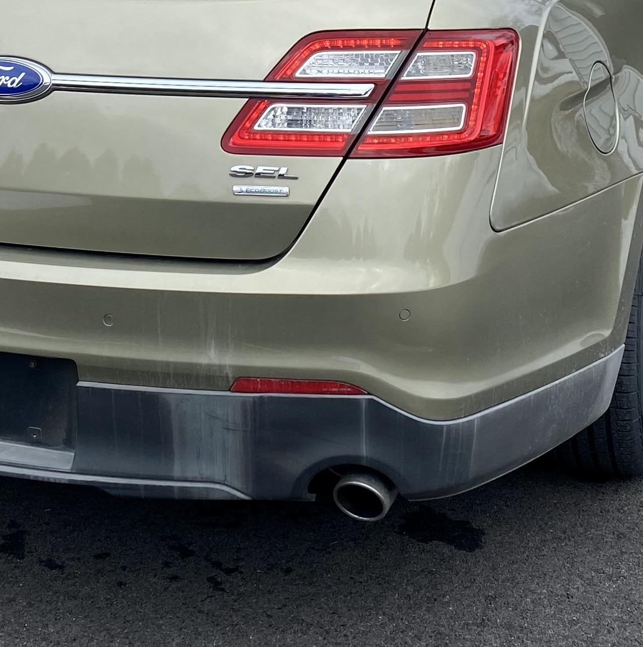 Meguiar's Ultimate Black Plastic Restorer, Restore Faded Exterior Trim, Add Shine and Protect Exterior Surfaces with Durability and UV Protection, Makes Plastic Look Like New, 10 Oz Aerosol customer photo 2