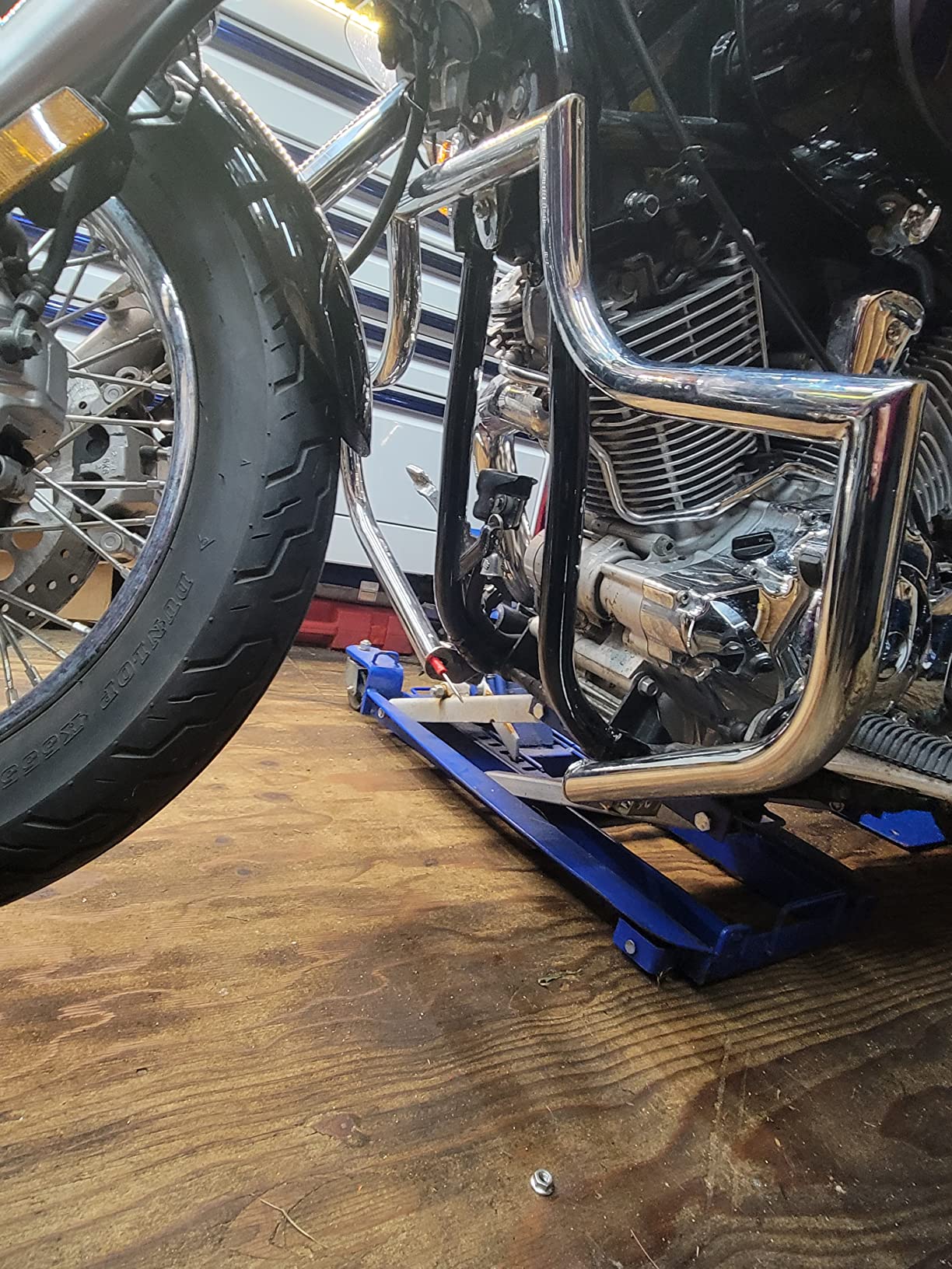 Areyourshop Engine Guard Crash Bar Highway Pre-Drilled fits for Harley FLSTF/FLSTFI Fat Boy 2000-2016, FLSTN/FLSTNI Softail Deluxe 2005-2016, FLSTC/FLSTCI Heritage Softail Classic 2000-2016 customer photo 1