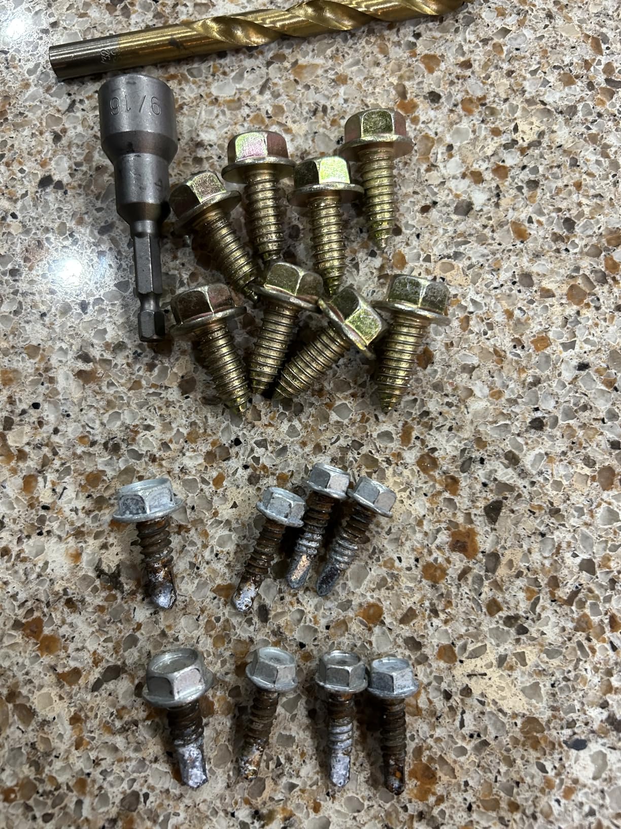 LIBRA Set 4 24 inch 6000lbs RV Trailer Camper Stabilizer Leveling Scissor Jacks w/Dual Power Drill sockets & mounting Hardware Set customer photo 1