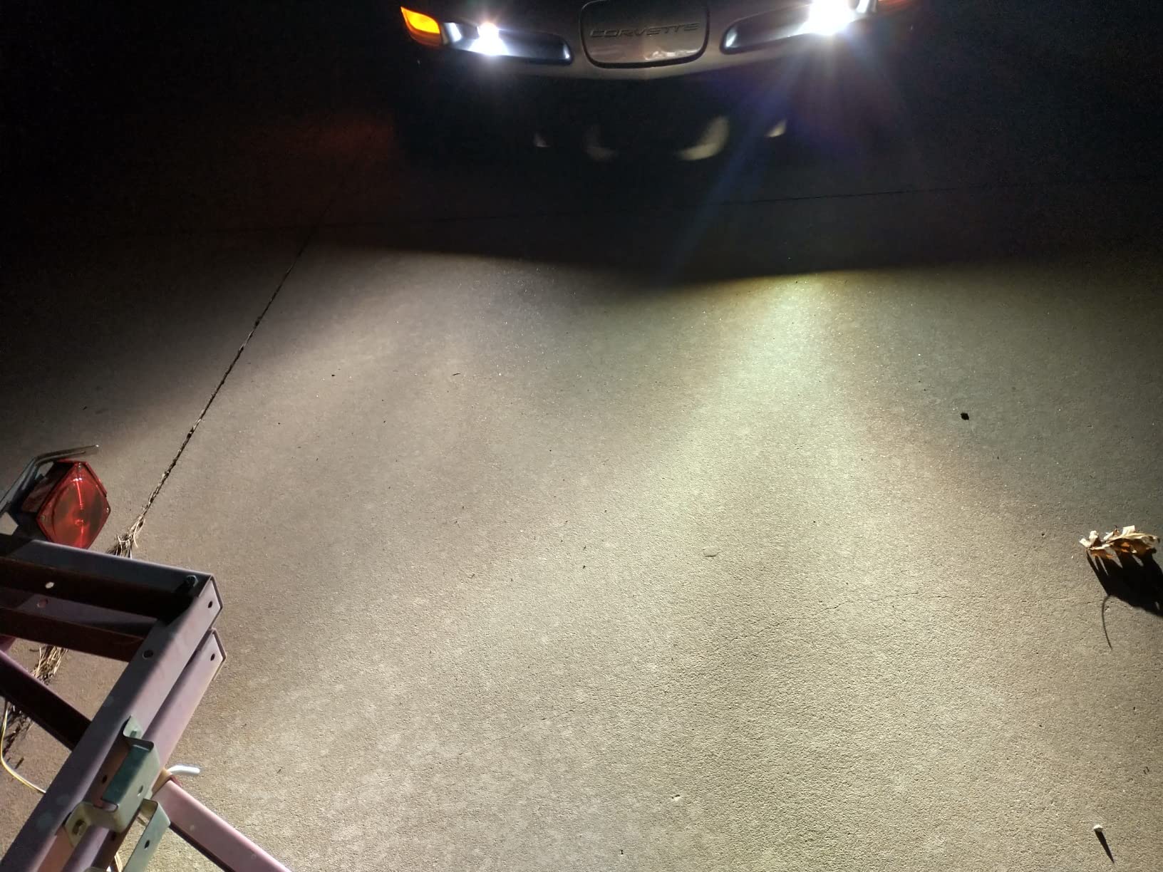 HID-Warehouse HID Xenon Replacement Bulbs - H11 5000K - Bright White (1 Pair) customer photo 1