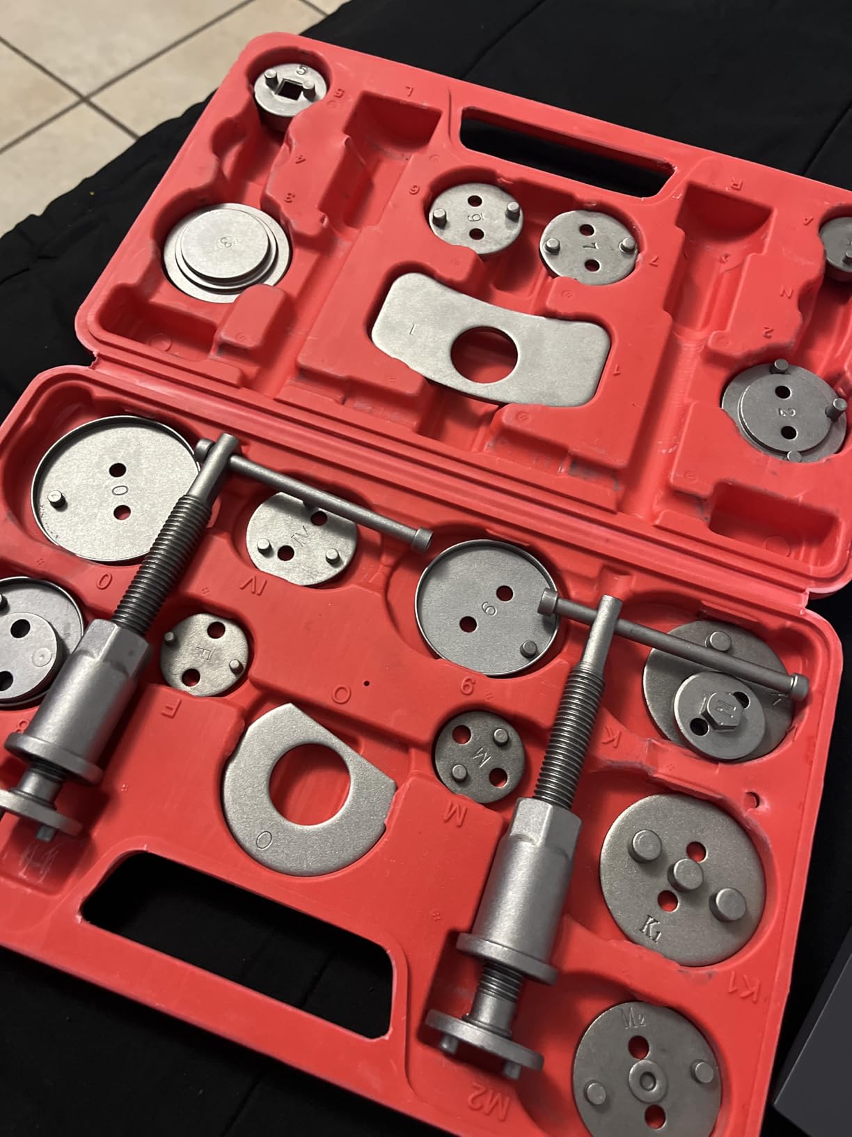 8MILELAKE Disc Brake Caliper Compressor Wind Back Tool 24pc Professional Caliper Tool Set customer photo 2