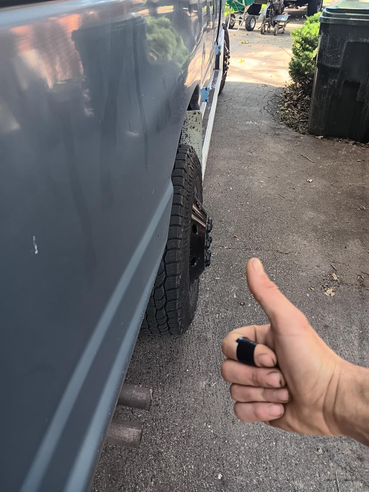 Orion Motor Tech 8x6.5 Wheel Spacers, 2 Inch Wheel Adapters with Studs Compatible with 1994-2011 Dodge Ram 2500 3500 1988-1998 Ford F250 F350, 8x165.1 Wheel Spacer Kit with 130 mm Hub Bore, Set of 4 customer photo 1