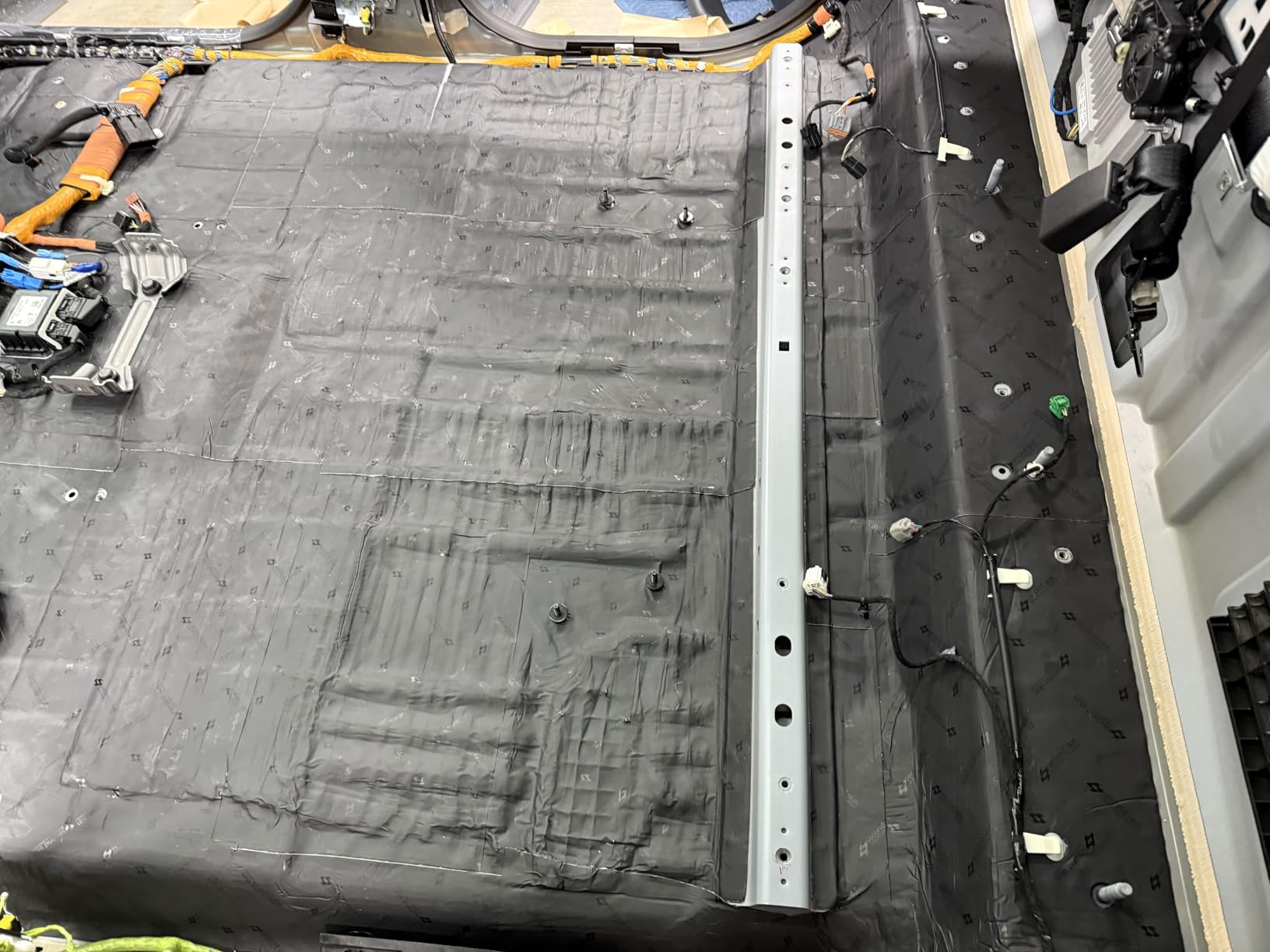 Second Skin Damplifier Pro Premium Car Sound Deadening Material (2mm) - Butyl Rubber Auto Sound Deadener Mat (13.67 Sq Ft, 8 Sheets) - Made in The USA customer photo 1