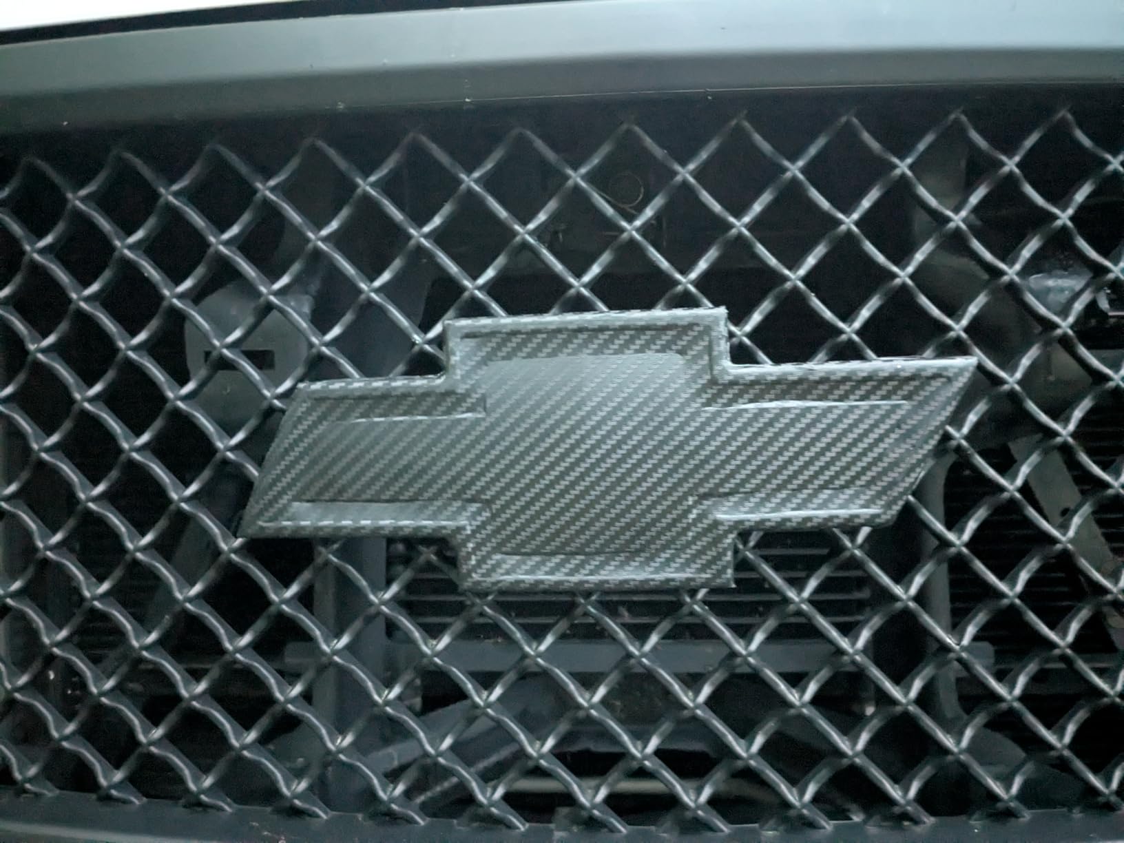 VViViD XPO Dry Deep Black 3D Carbon Fiber Vinyl Wrap Roll with Air Release Technology (1ft x 5ft) customer photo 1