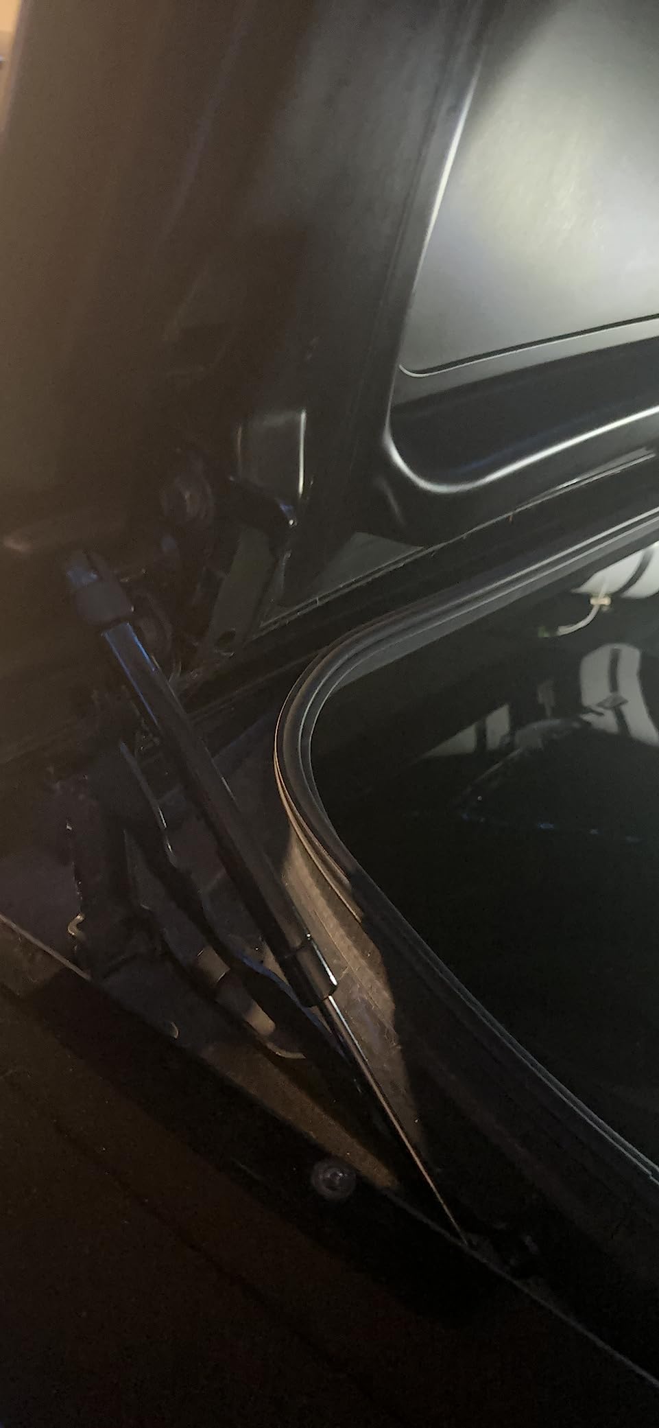 Qty(2) BOXI Rear Trunk lift supports struts shocks for Chevrolet Corvette 1997-2012 Coupe & Convertible (NOT FOR HATCHBACK) customer photo 1