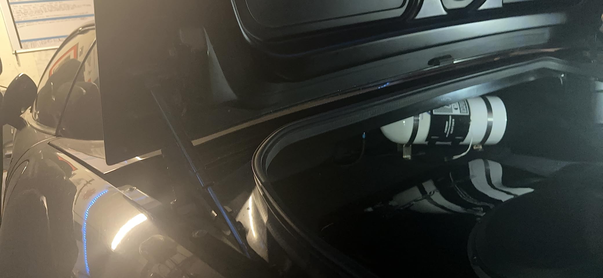 Qty(2) BOXI Rear Trunk lift supports struts shocks for Chevrolet Corvette 1997-2012 Coupe & Convertible (NOT FOR HATCHBACK) customer photo 2