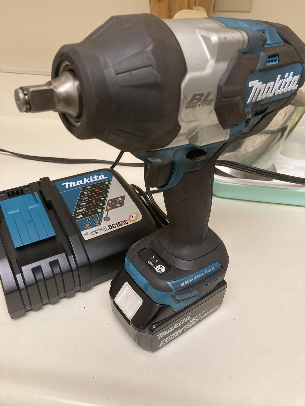 Makita XWT08Z 18V LXT Lithium-Ion Brushless Cordless High-Torque 1/2
