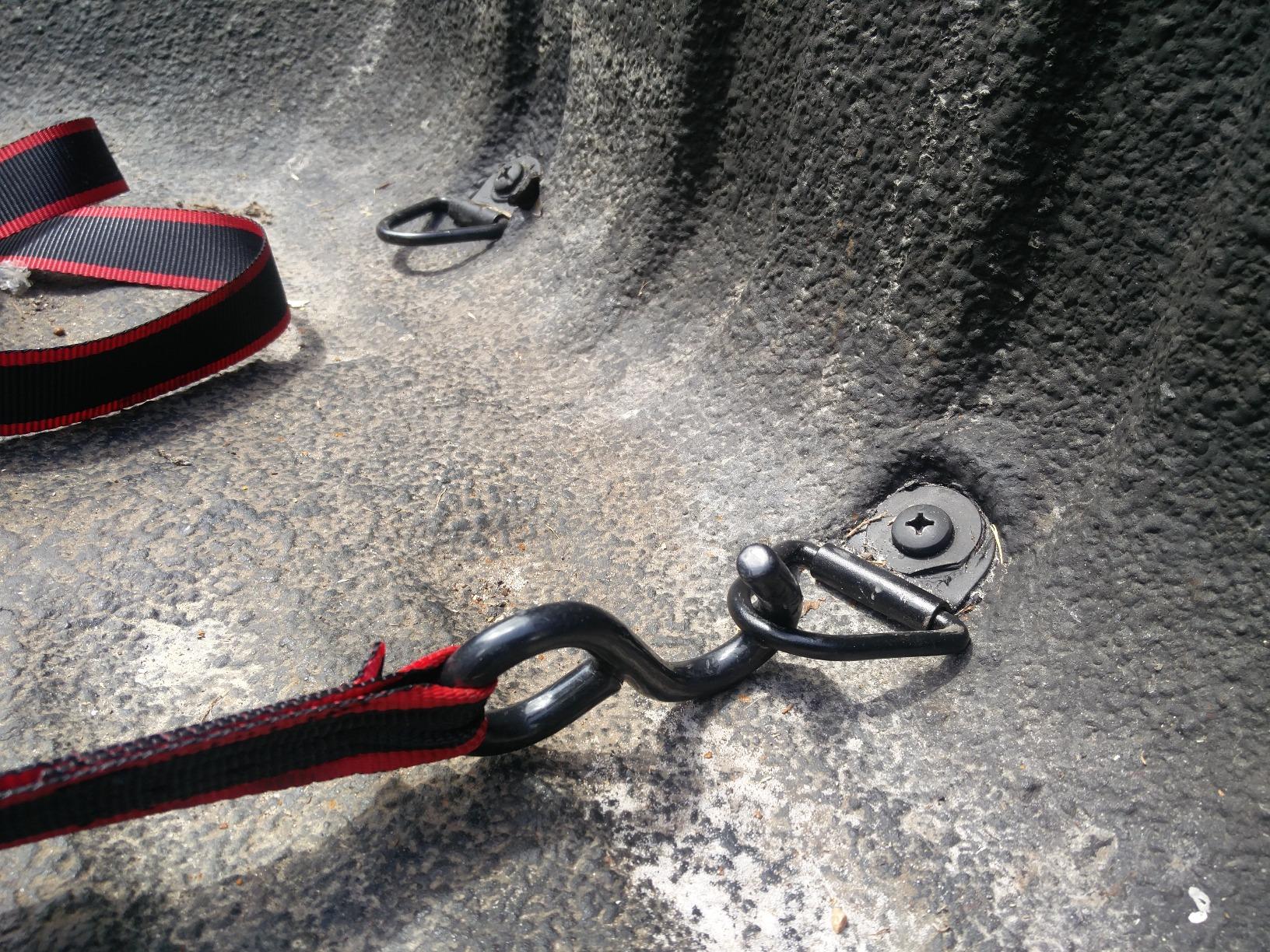 DC Cargo V-Ring Tie-Down Anchors (4 Pack) - 2