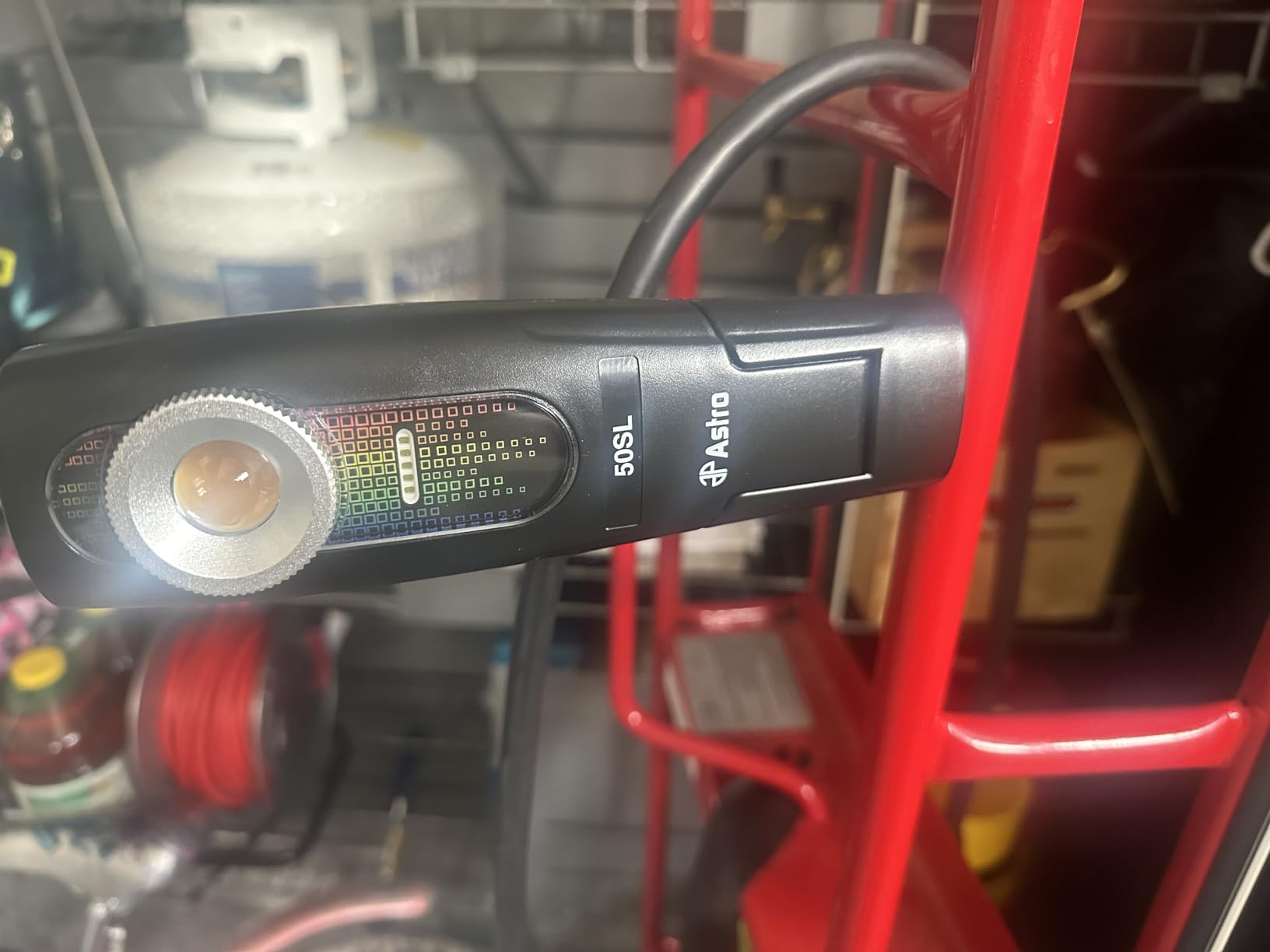 Astro Pneumatic Tool 50SL Sunlight 400 lm CRI 97 Rechargeable Handheld Color Match Light customer photo 1